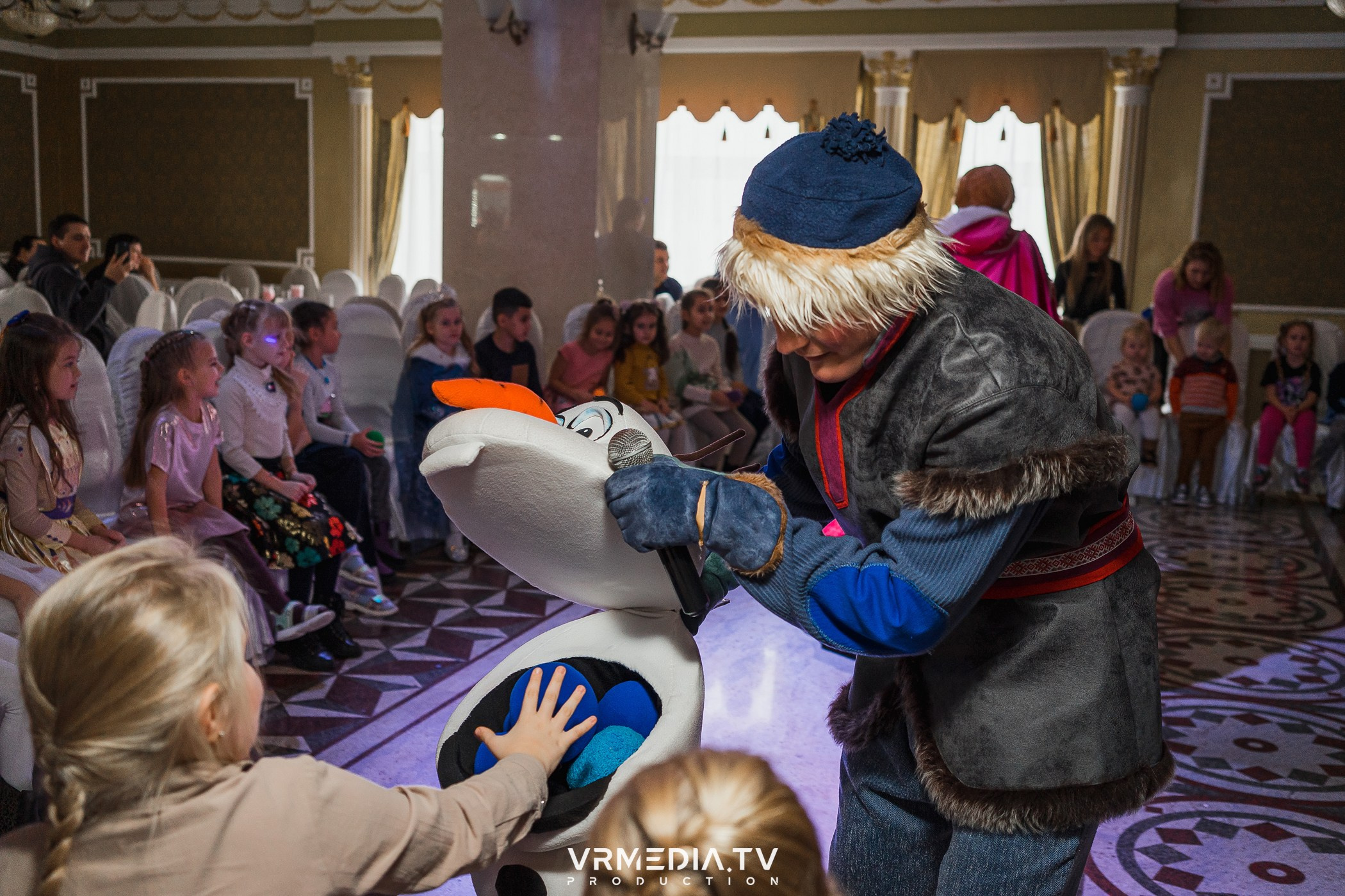 ХОЛОДНОЕ СЕРДЦЕ в ресторане «Империя»