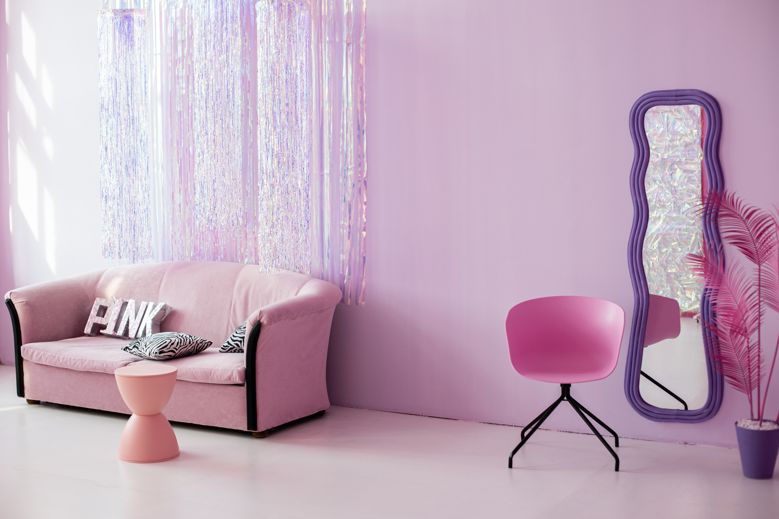 Розовый (студия Зеркало). Фотограф г. Хабаровск. Семейные и индивидуальные съёмки