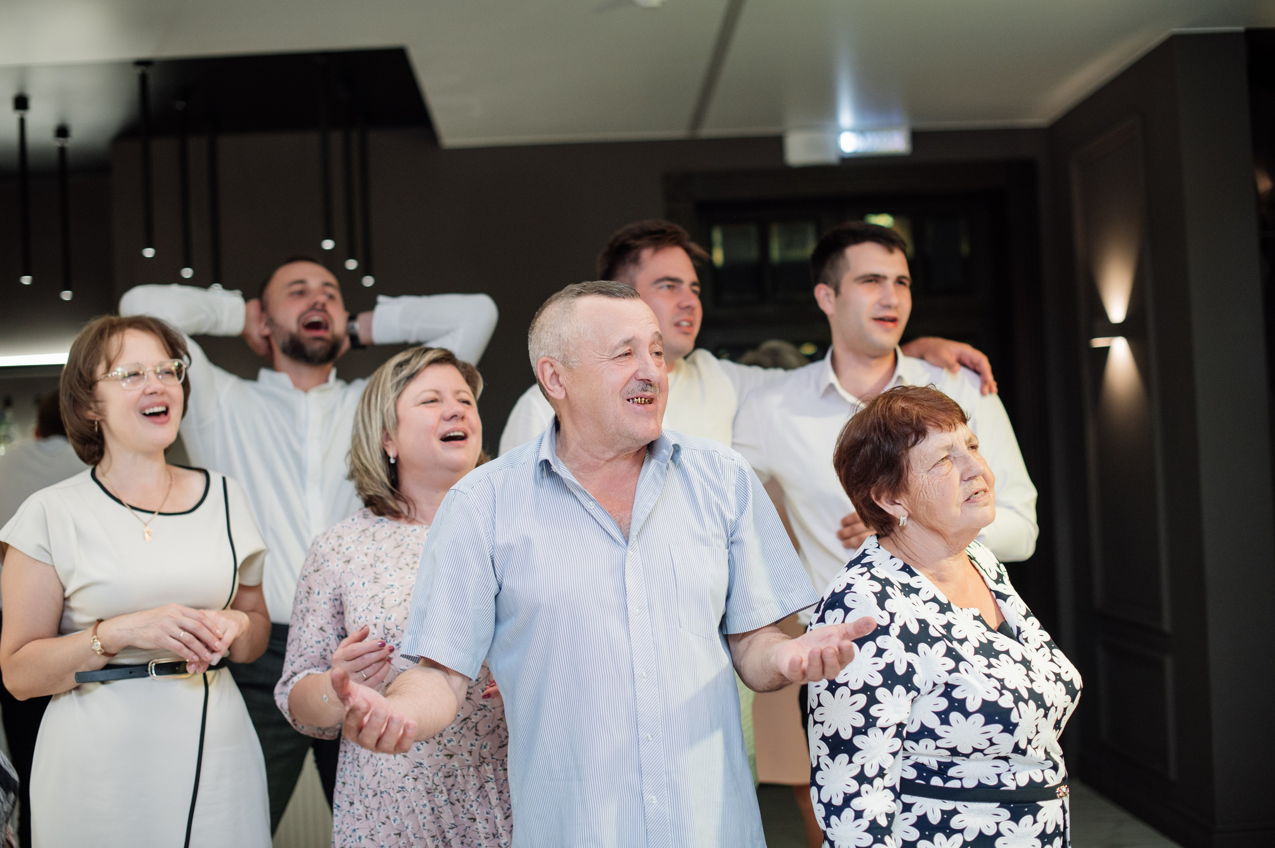 Свадебная фотосессия в Овстуге и Дятьково. Свадебный и репортажный фотограф видеограф Брянск/Москва