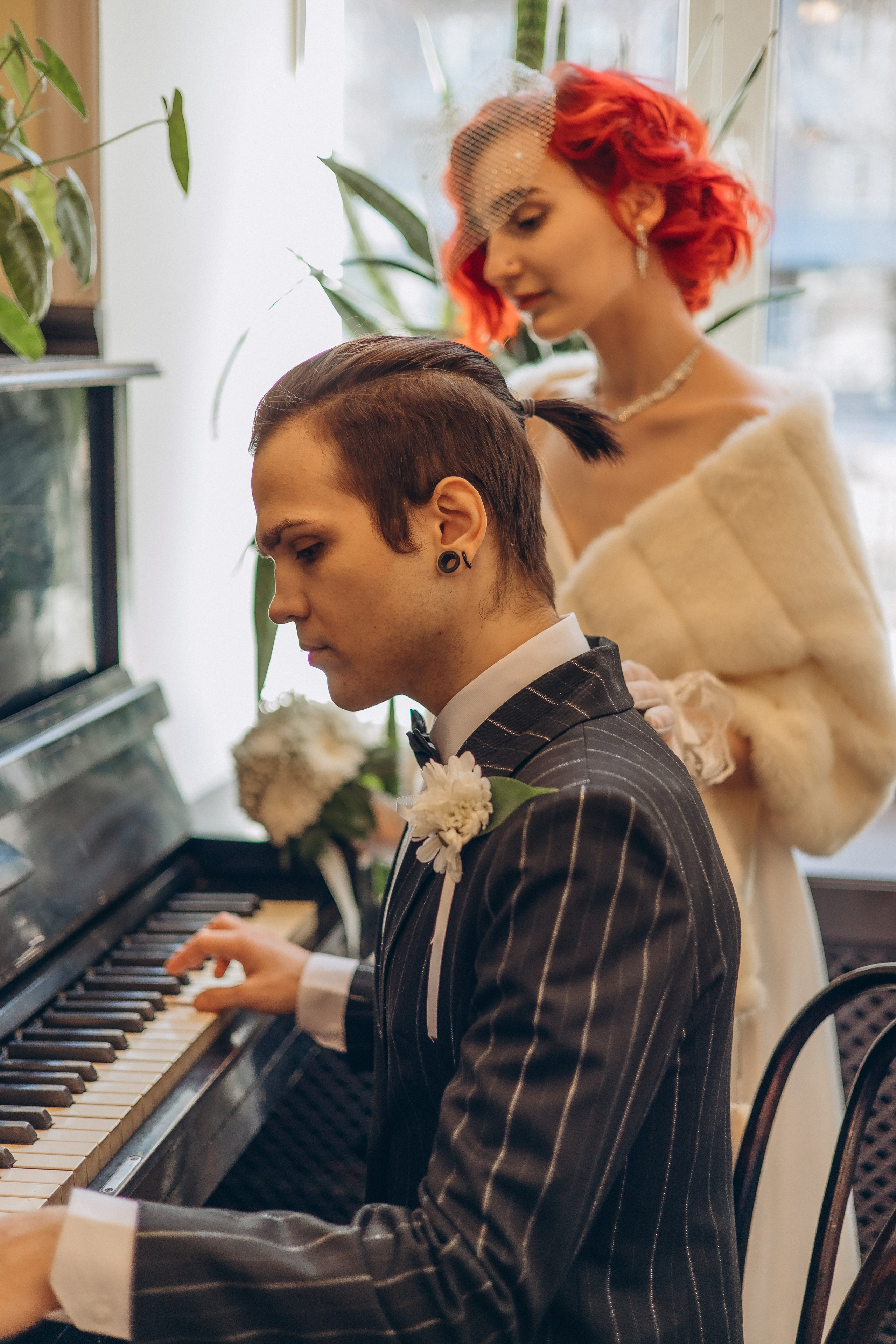 Свадебная фотосессия в загс. Семейный, детский, женский фотограф в Новосибирске Оля Борисова