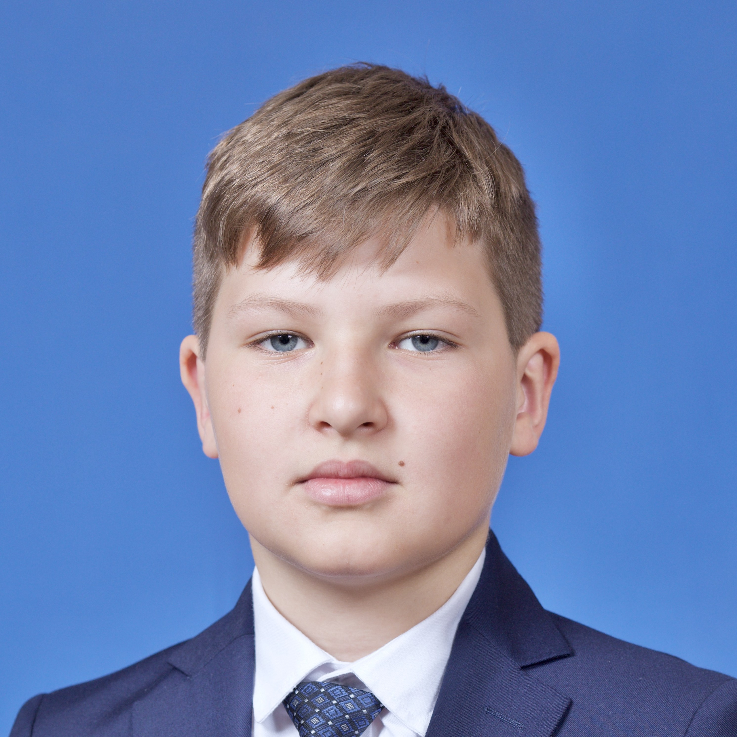 4 класс. Портреты. Школьные выпускные альбомы в Москве Марина Николаева