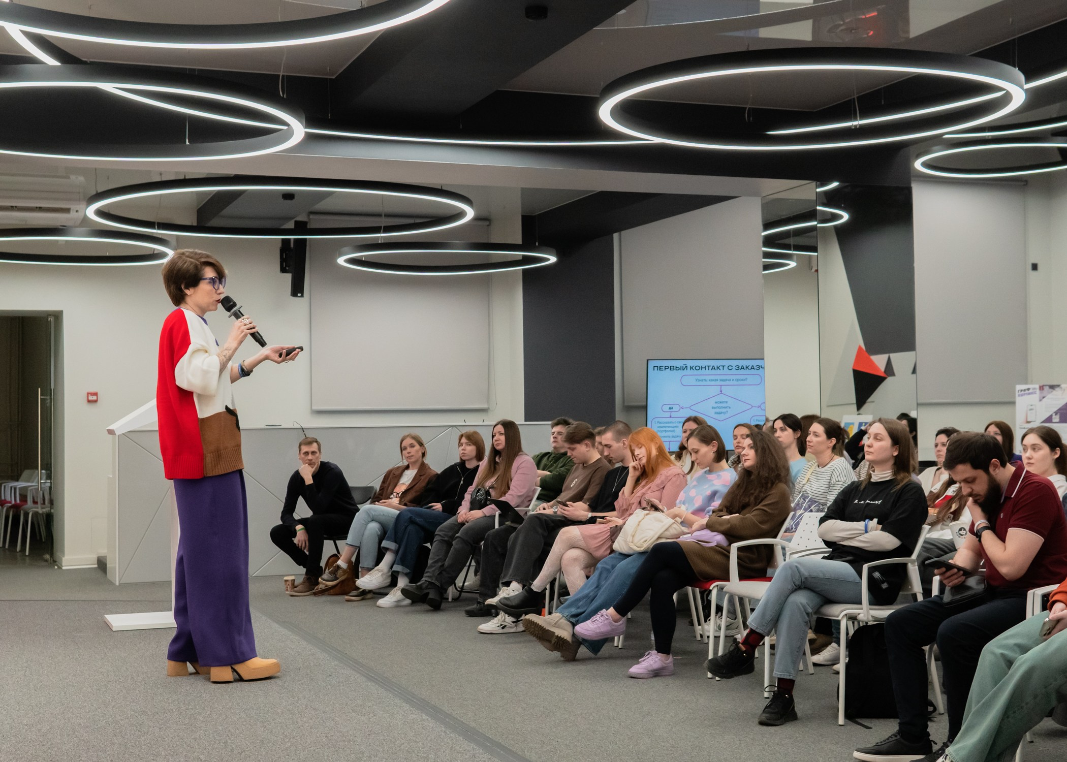 Дизайн Квартал 2024. Фотограф-анималист Ксения Воробьева, Москва