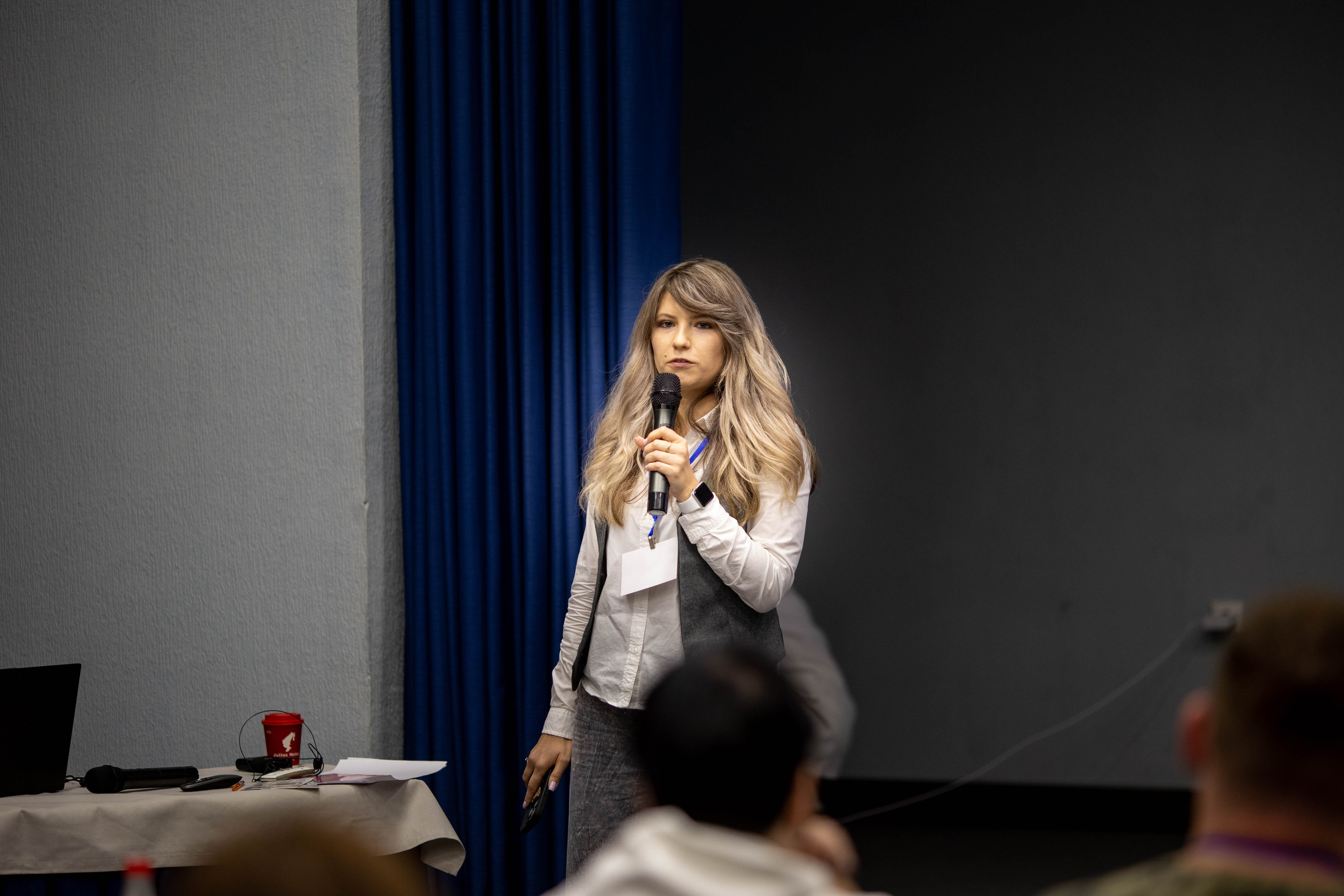 КОНФЕРЕНЦИЯ ПО ПОСУТОЧНОЙ АРЕНДЕ. Медиапродюсер, фотограф в Минеральных Водах —Виктор Холодов