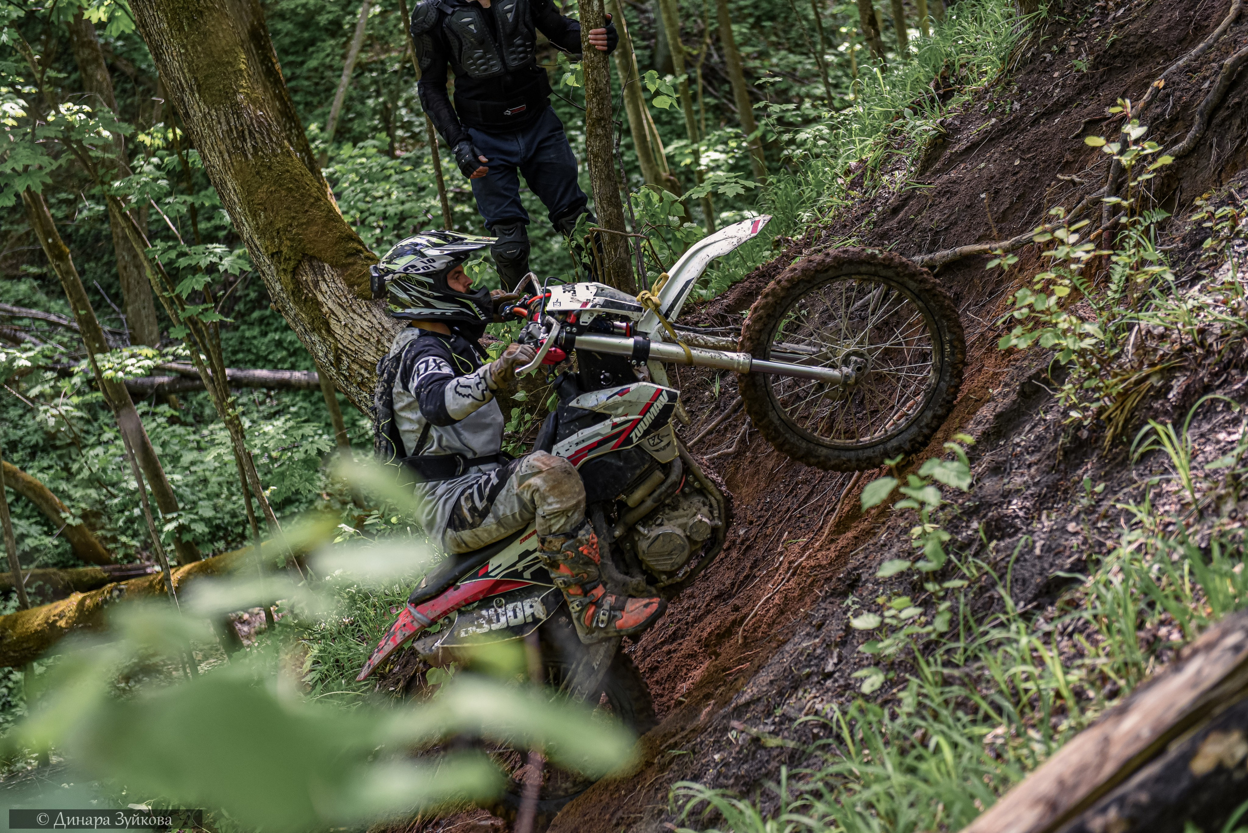 На местности. Каменки. Этап II. Мотофотограф в Нижнем Новгороде Динара Зуйкова