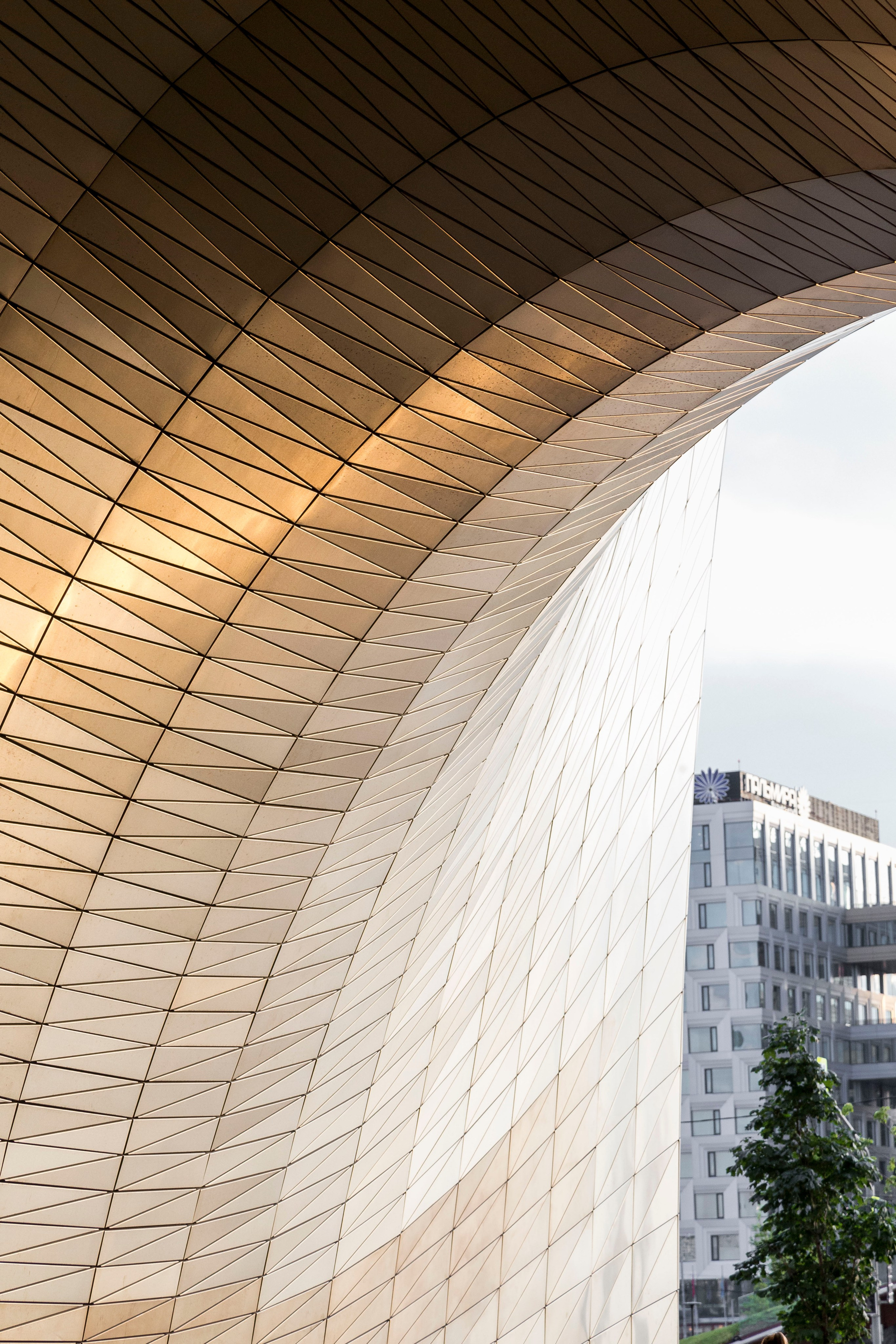 ЗИЛАРТ. Дом с золотой аркой. Проект фотографа Александра Высокина — «Фотоархитектоника»