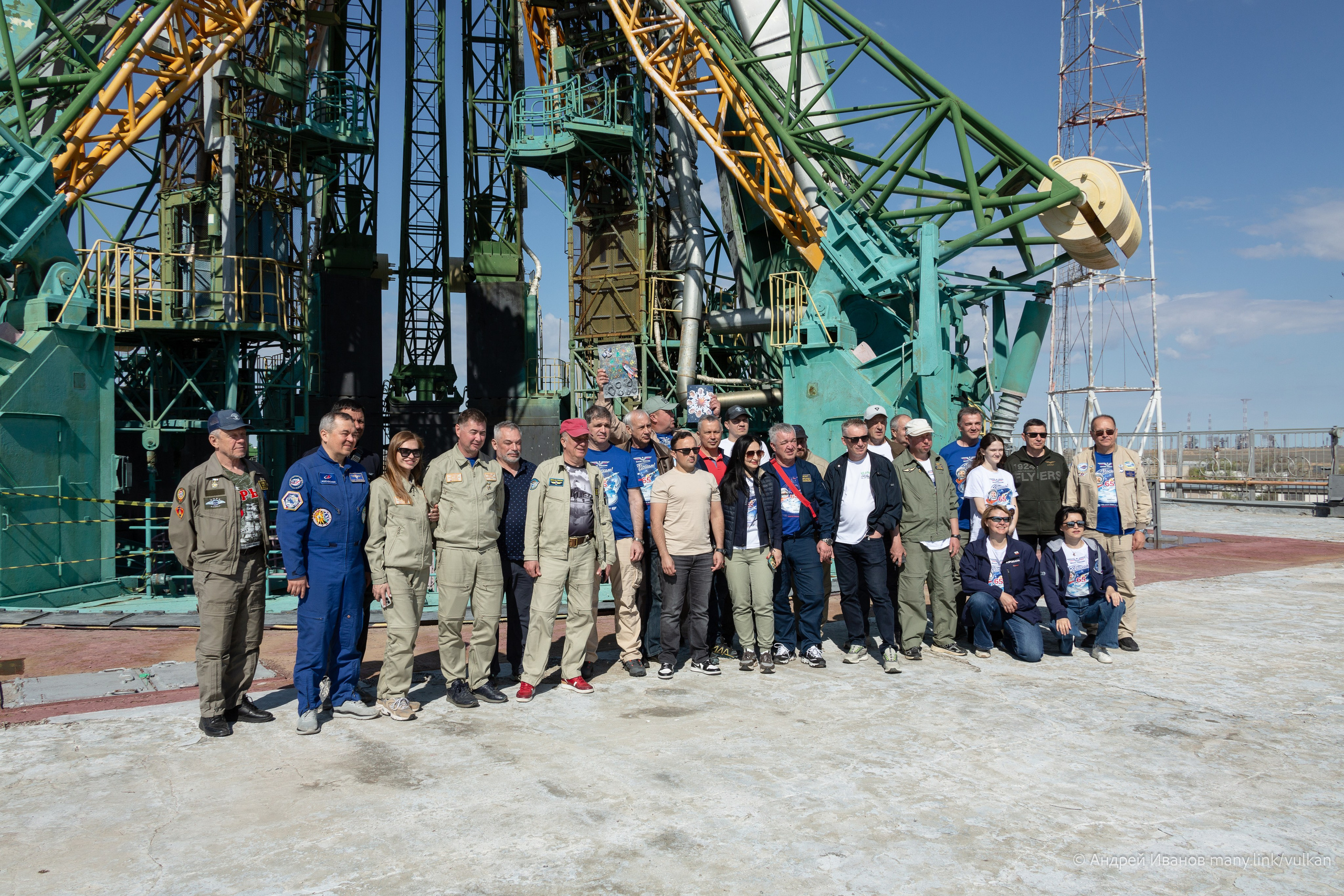 Перелёт на Байконур в 2026 г на самолётах АОН. Фотоальбом показывающий увлекательный мир авиации и мир медведей Андрея Иванова