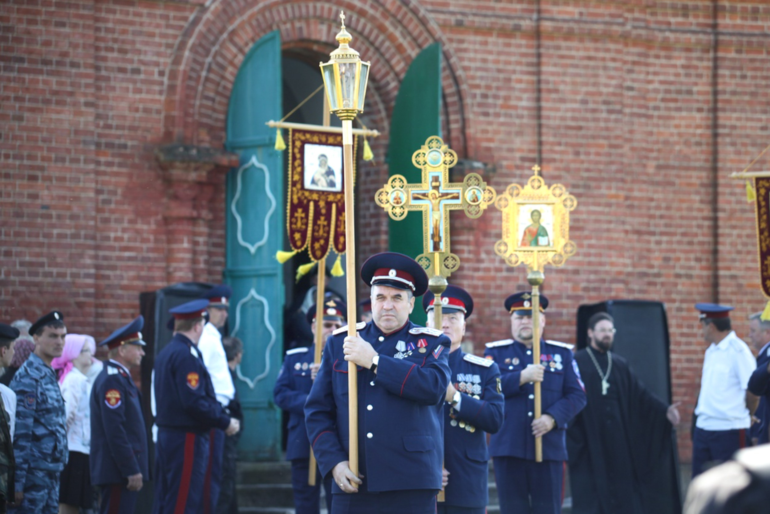 Волжский крестный ход. Освящение истока Волги. Фотограф Юлия Близнецова