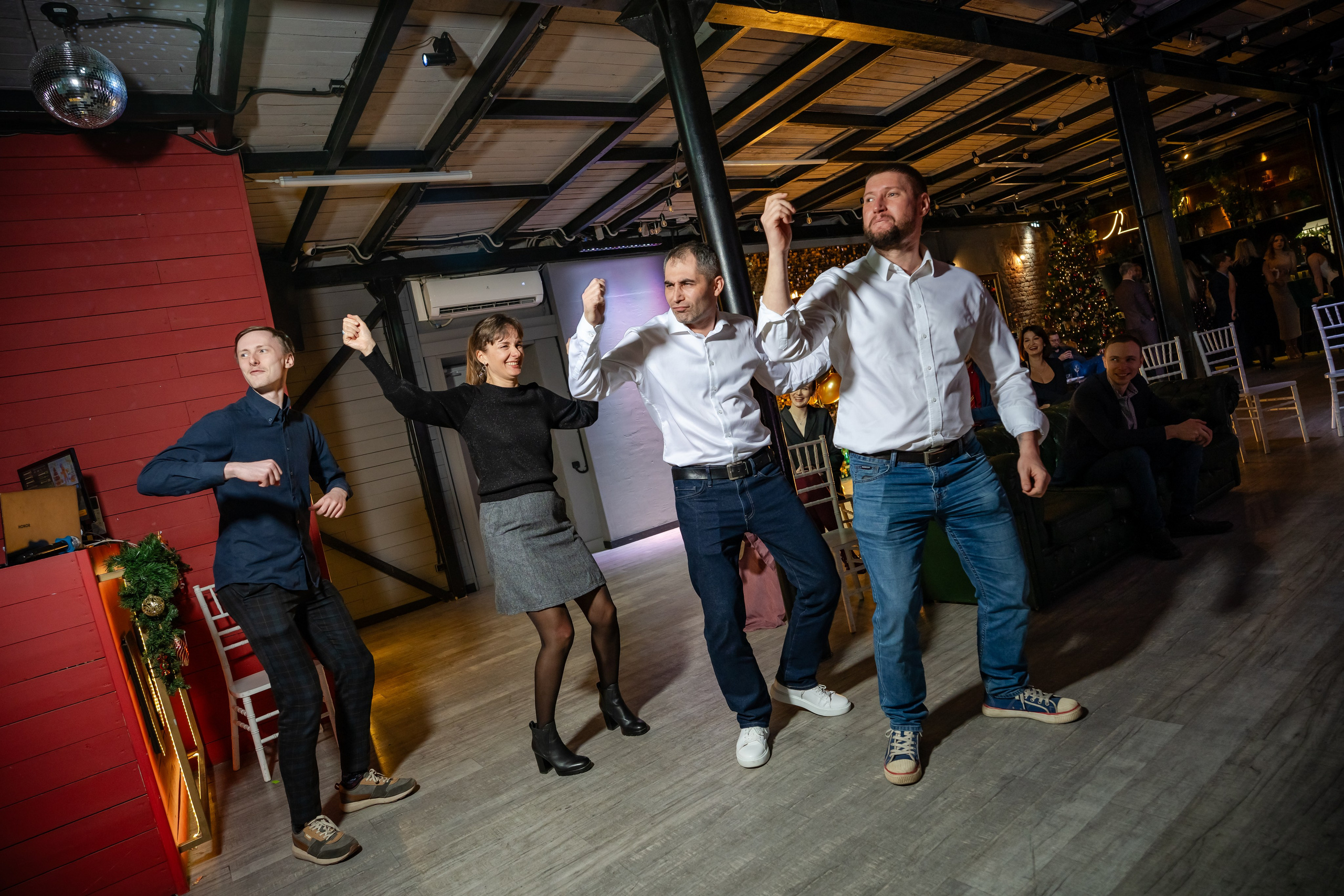 Корпоратив в Loft Memories Декабрь 2025. Фотограф Александр Вишняков