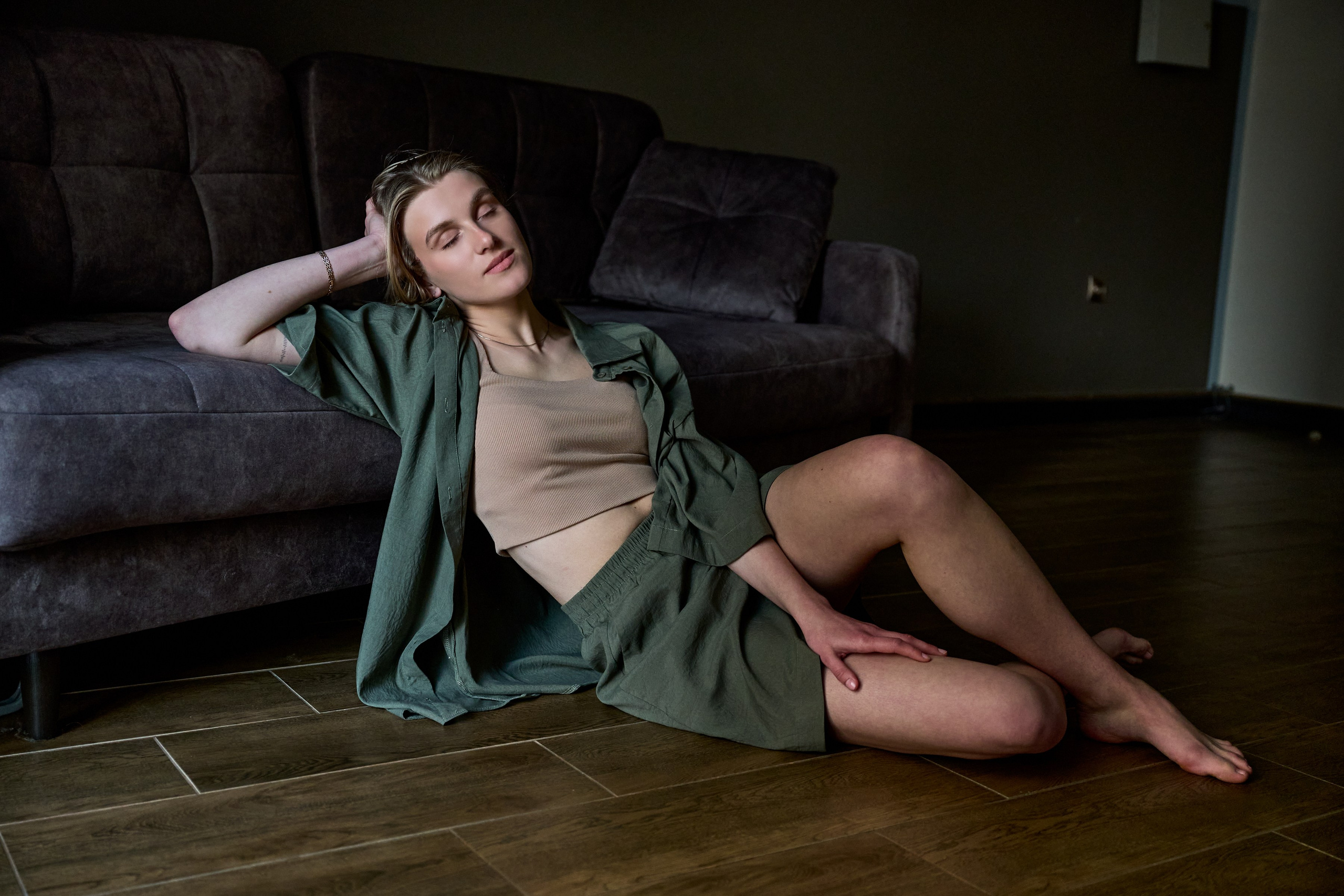 Женская студийная съемка — Алина. Женская фотосессия в Твери — тихая съёмка | Дмитрий Козьминых