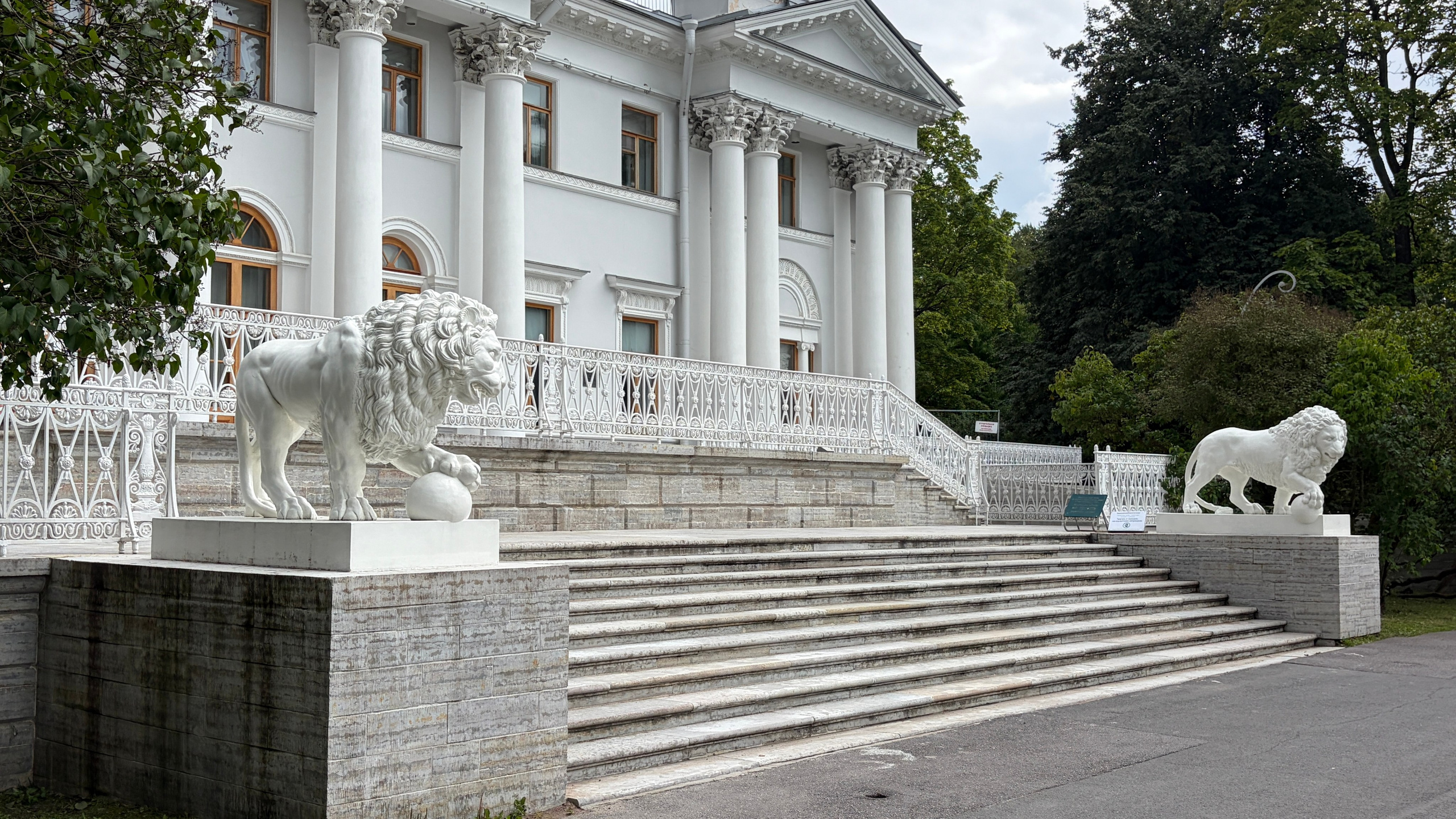 Городские локации в Питере. Свадебный фотограф Санкт-Петербург