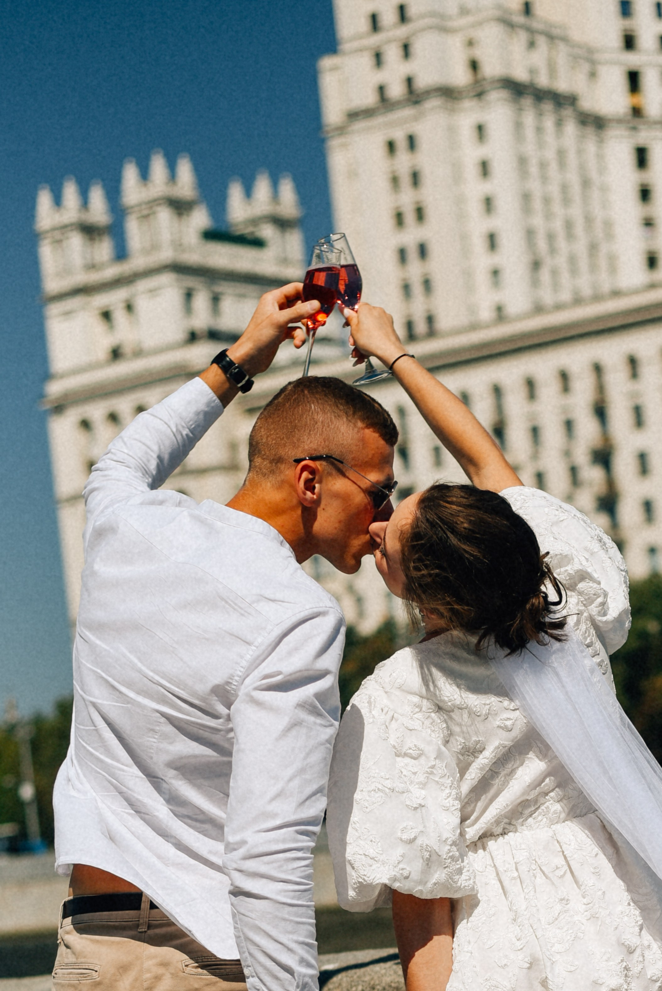 Андрей и Дарья ЗАГС № 4 Свадебная прогулка по городу. Фотограф Лола Волна, город Москва