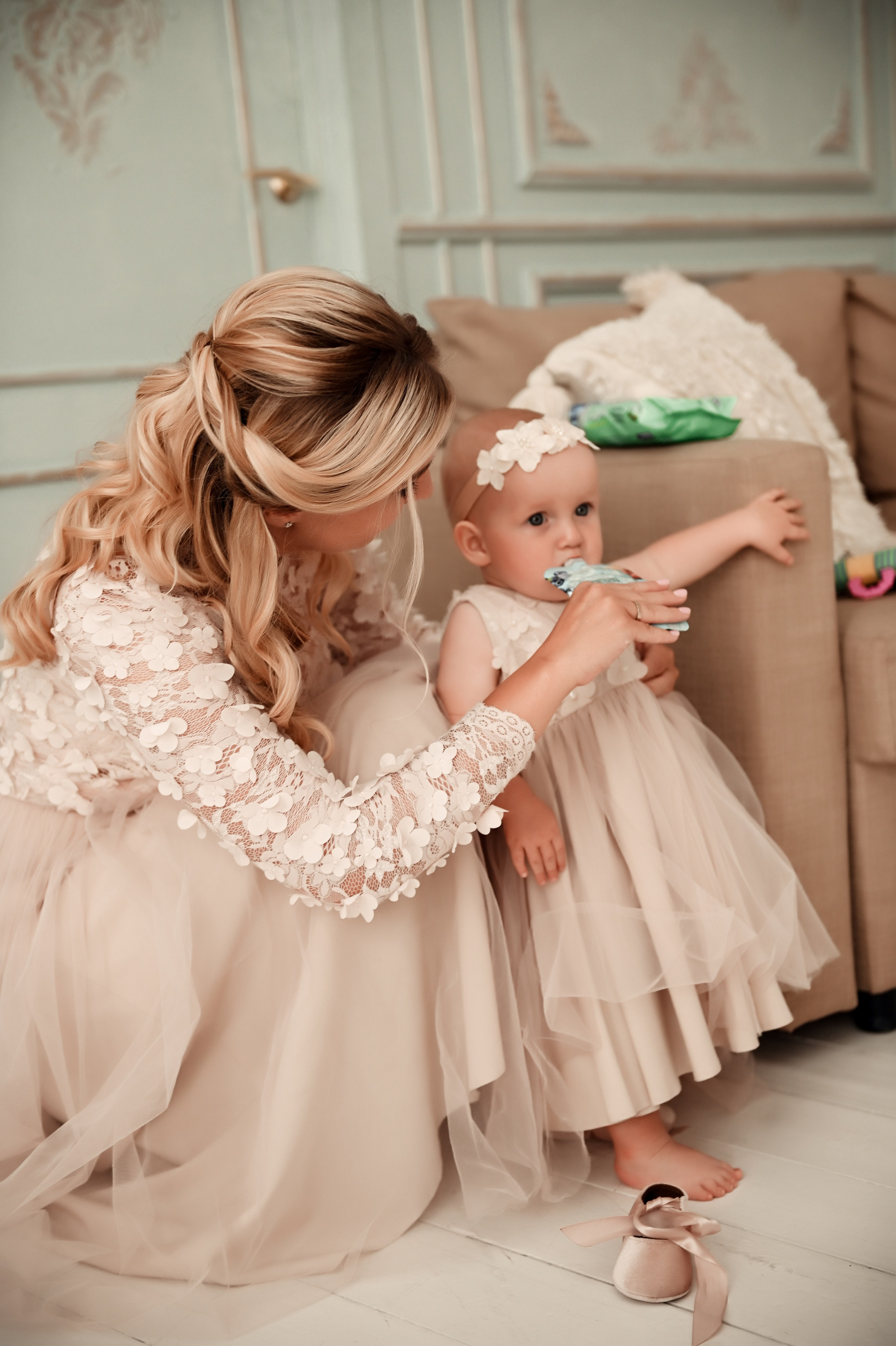 Семейная на 1 годик. Свадебный, семейный, детский, контент фотограф в Омске Максим Ильин