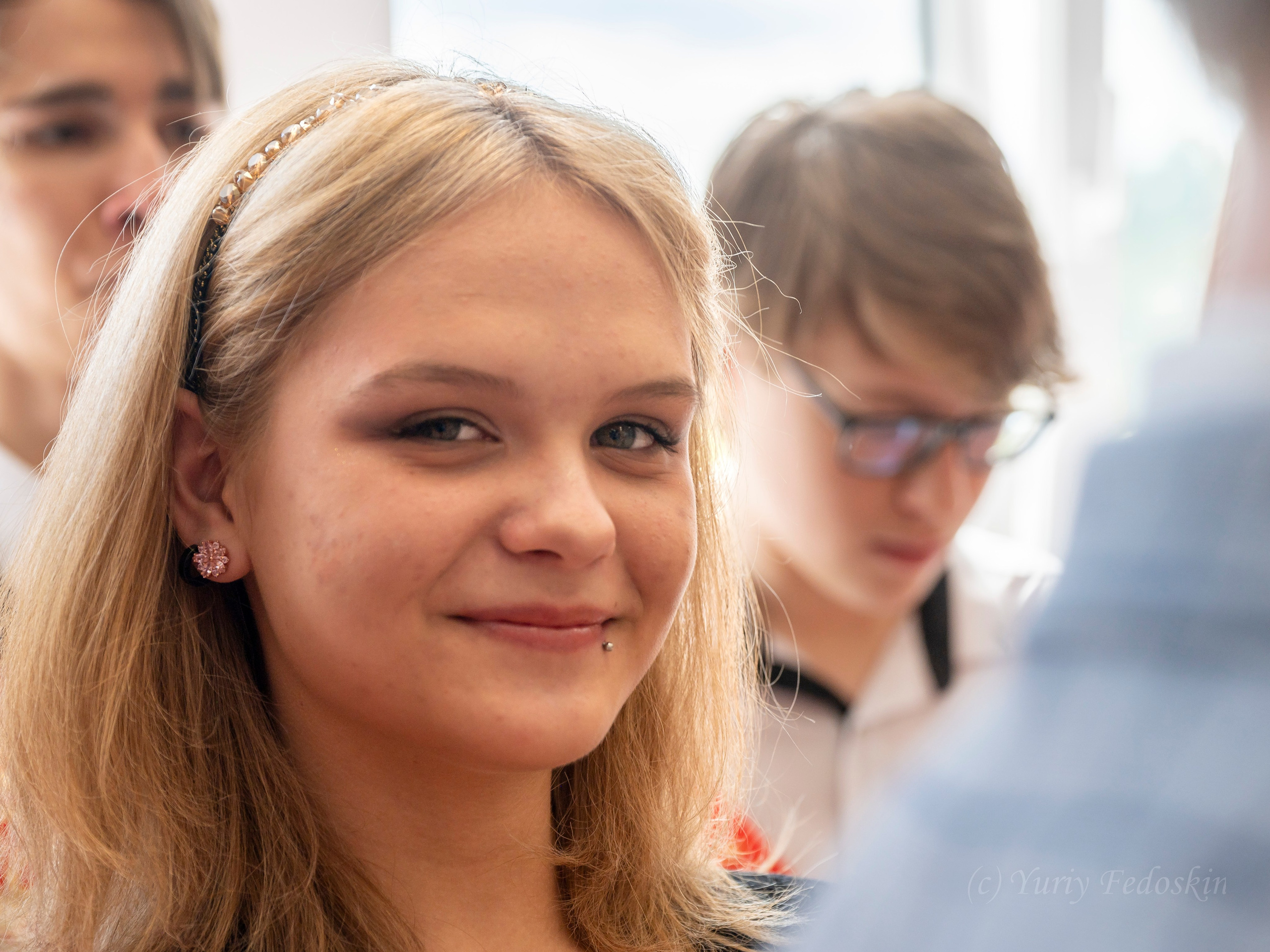 Репортаж о выпускном 9 классов в школе № 7 города Королёва, 26.06.24г. Профессиональный фотограф интерьеров в Москве Юрий Федоскин