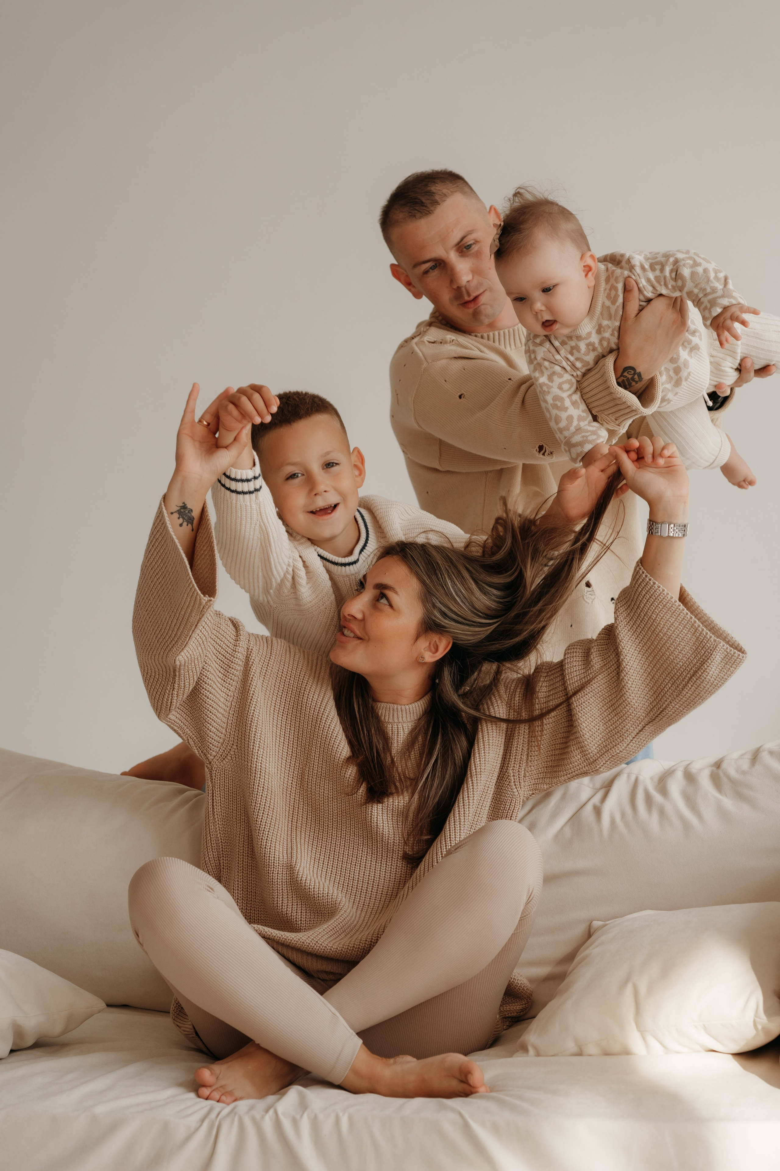 Семейная и детская фотосъемка в студии в Архангельске. Портретный и свадебный фотограф в Архангельске Елизавета Стрекаловская