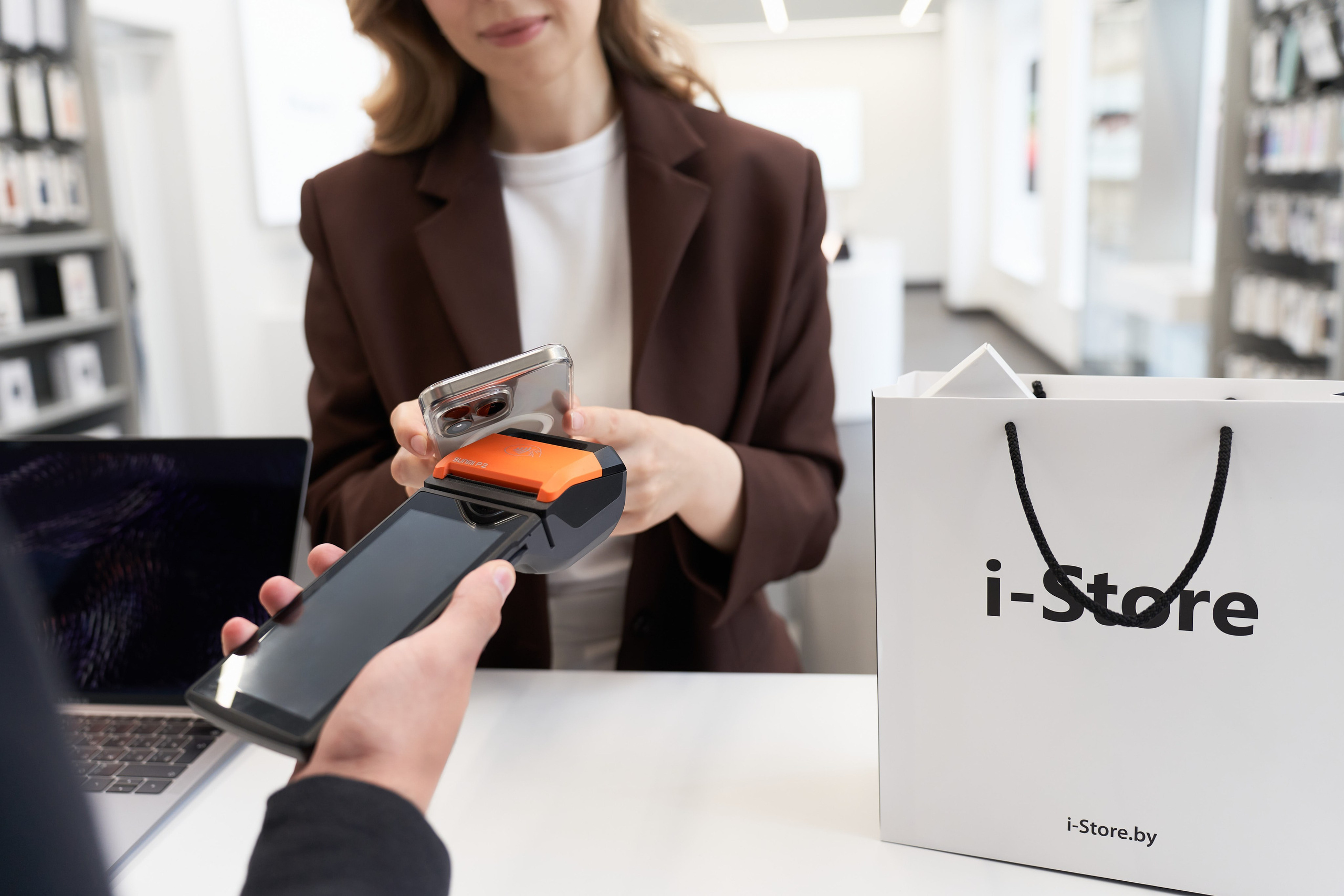 I-Store. Фотограф Марина Голубева, Минск. Съемка для брендов, реклама