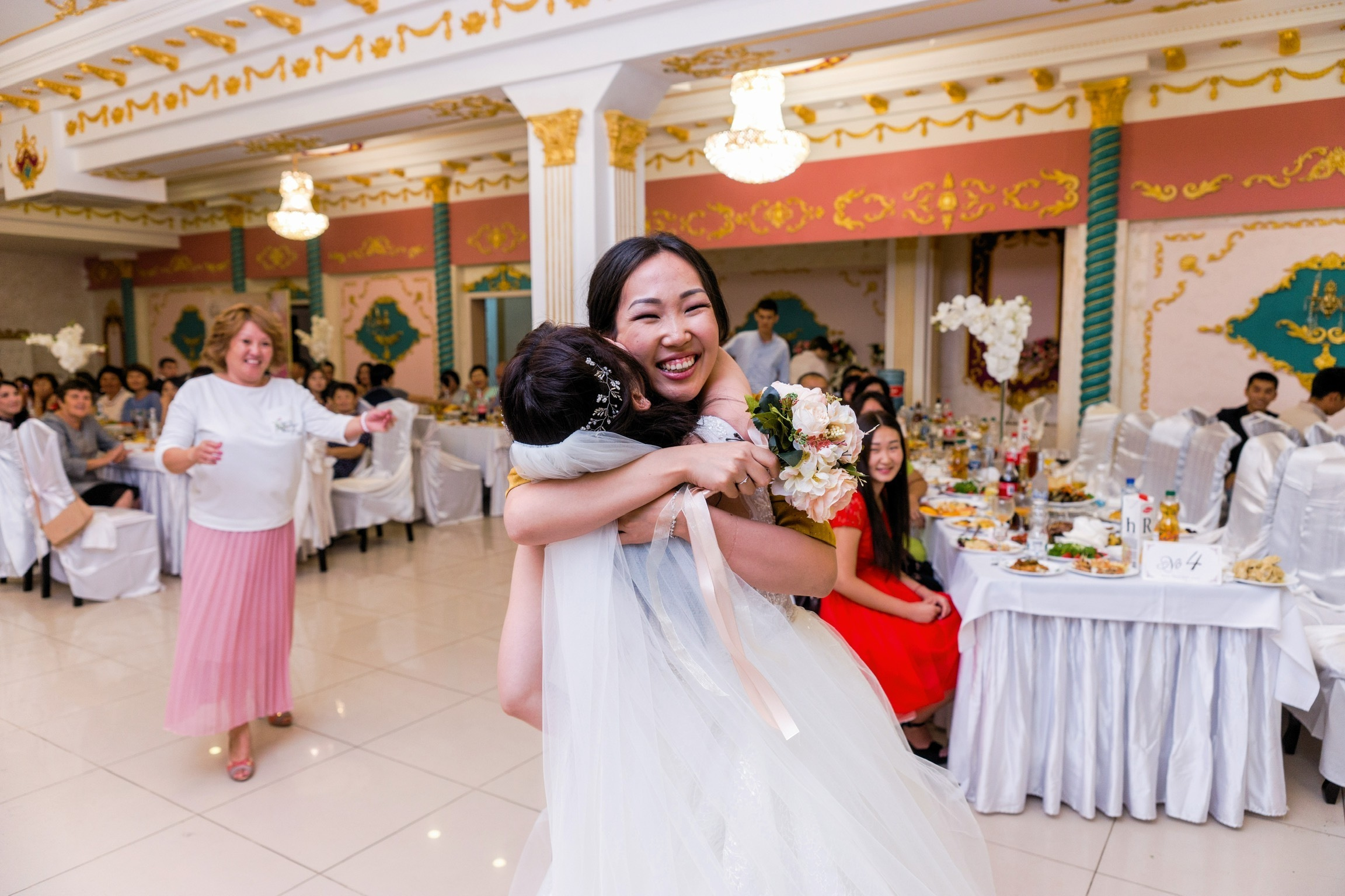 Свадебный фотограф в Элисте Аркадий Шарманжинов