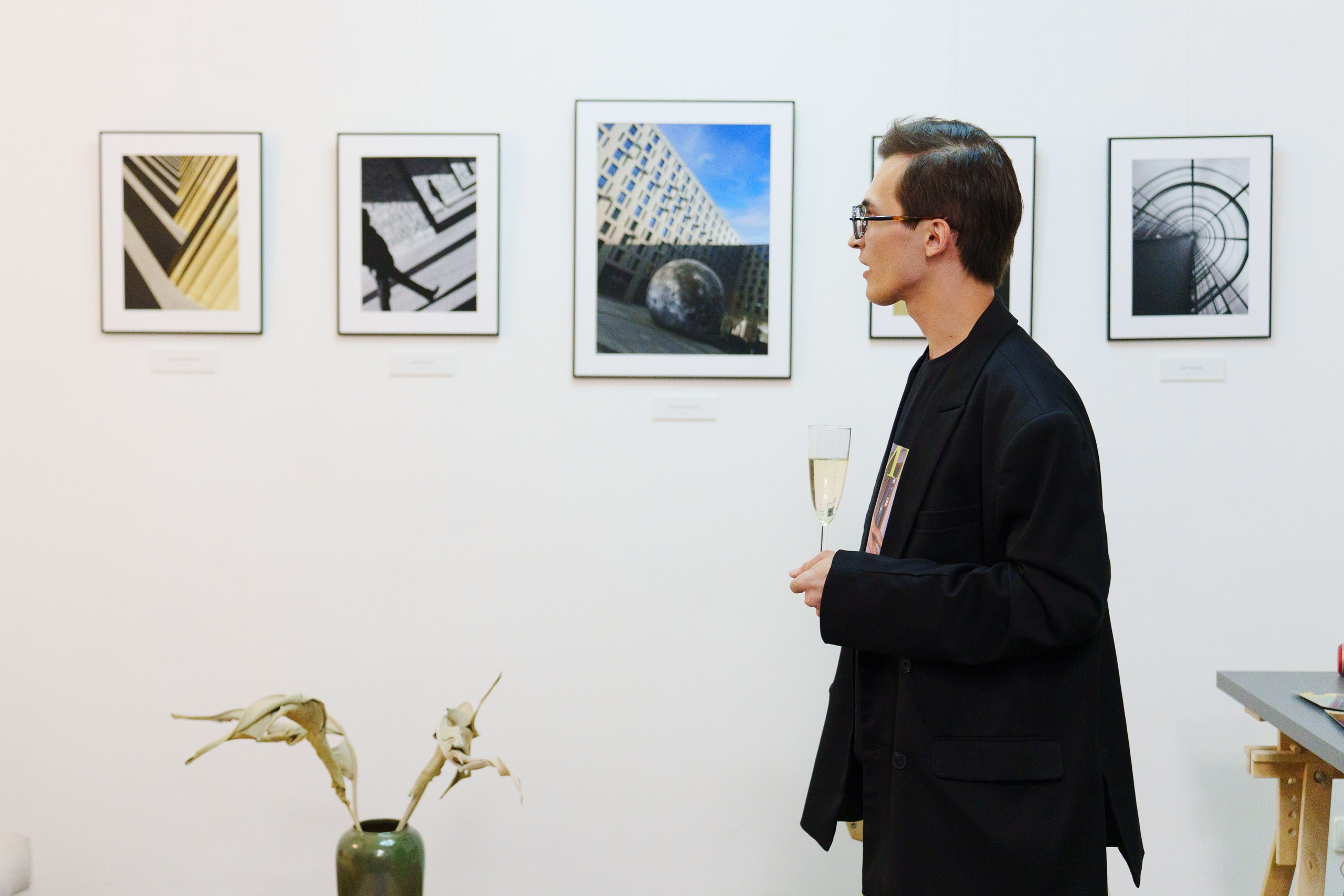 Выставка «Мне ровно». Андрей Цветков — репортажный, свадебный и портретный фотограф в Санкт-Петербурге