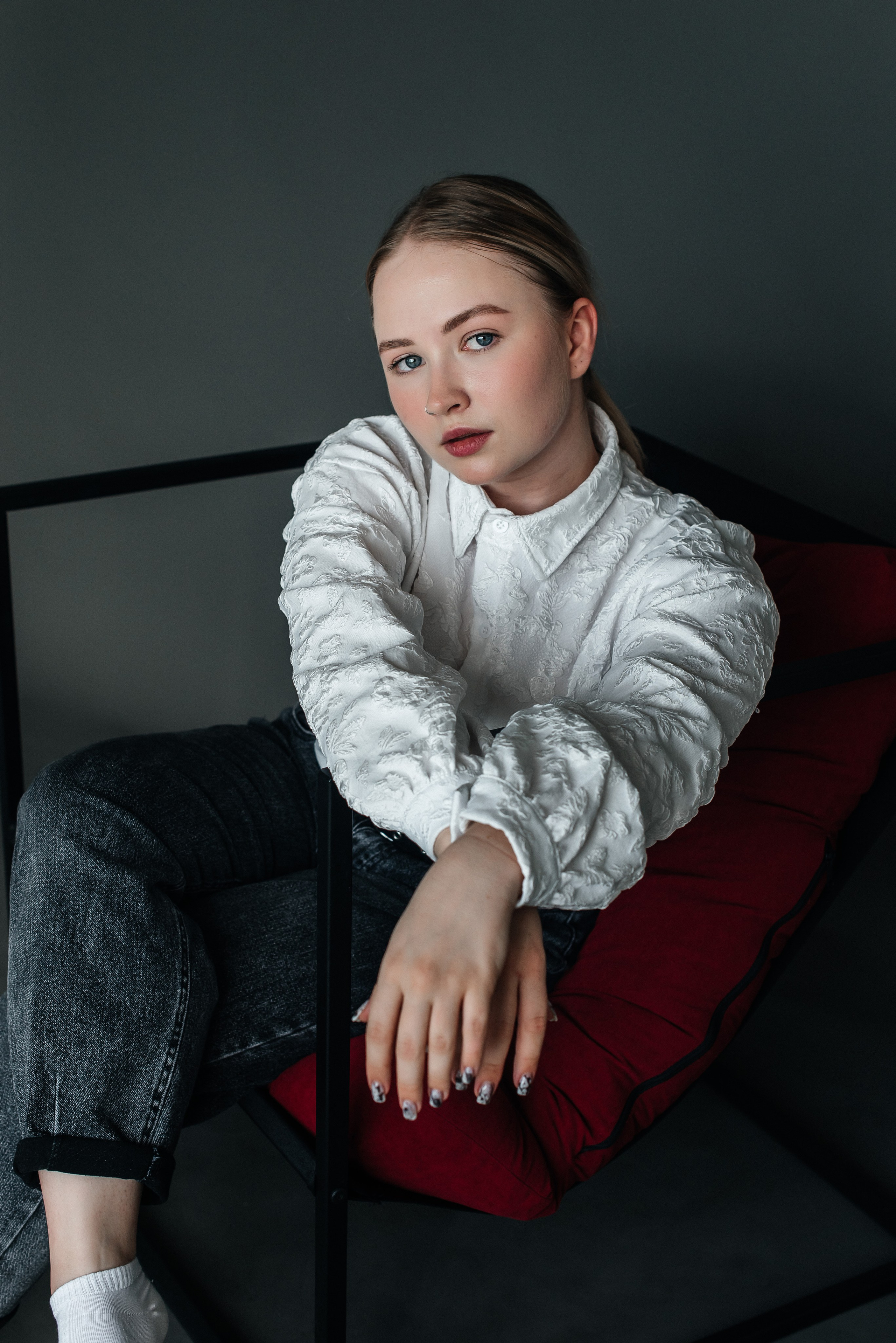 Анастасия в студии. Детский и семейный фотограф выпускной альбом Приморско-Ахтарск