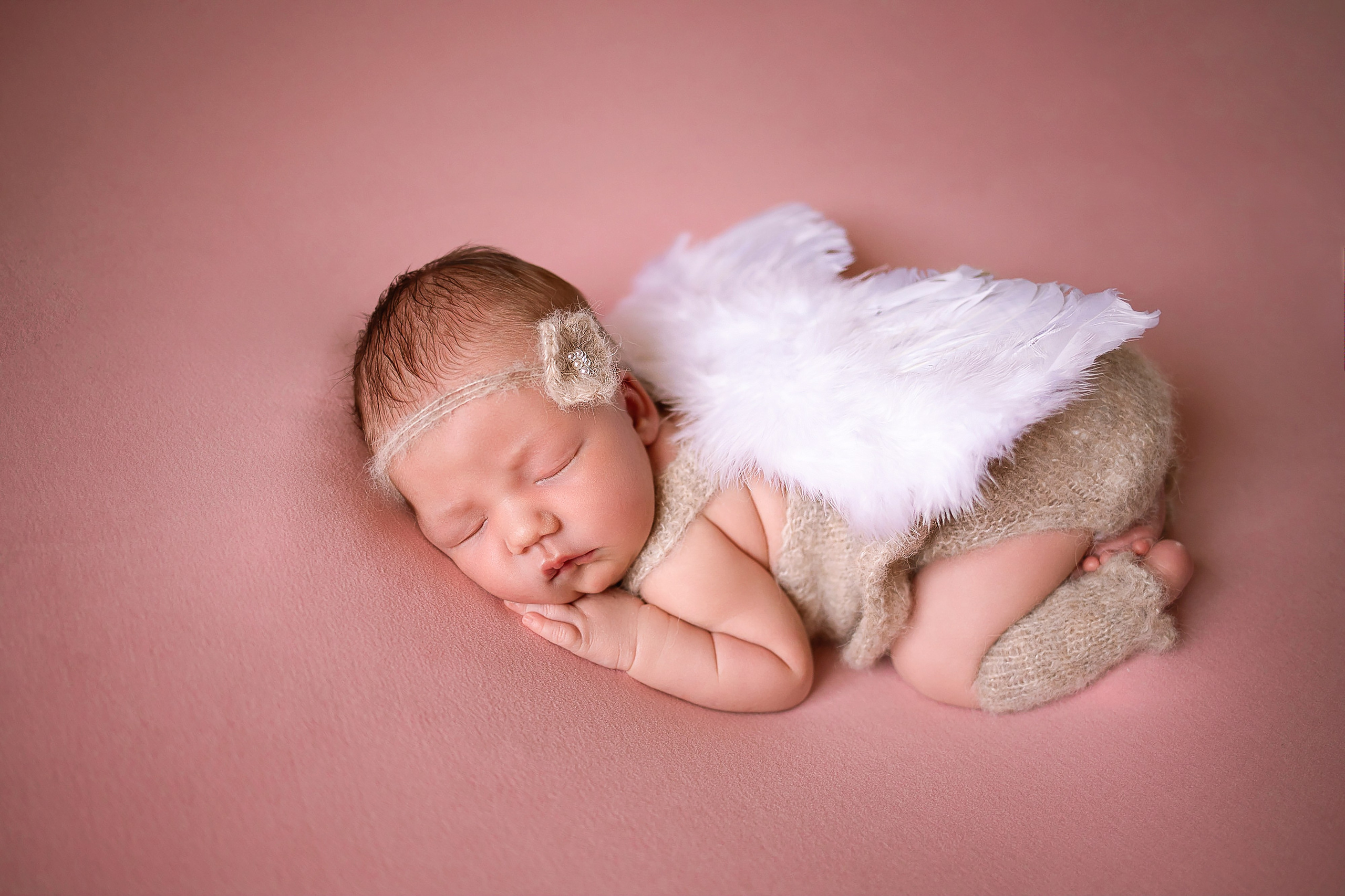 Фотосессия новорожденного. Фотограф новорожденных в Новосибирске