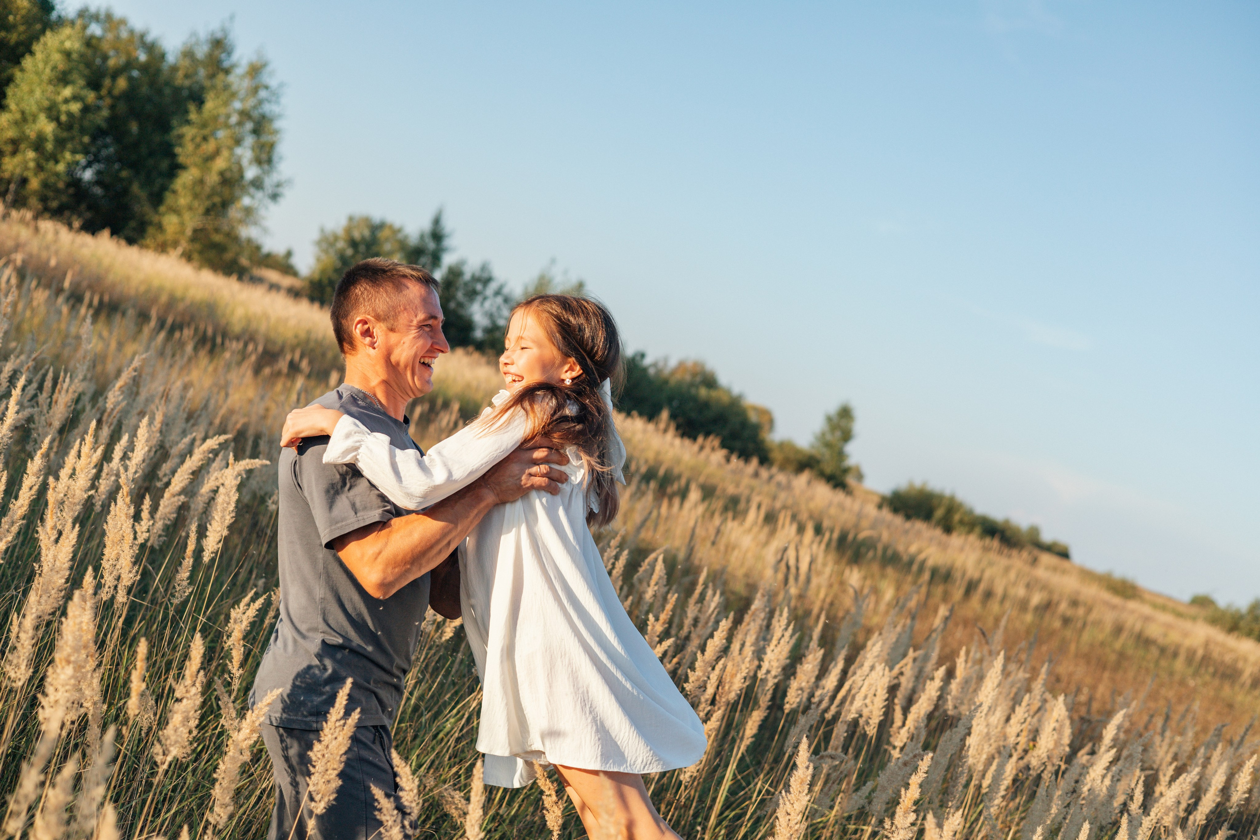 Юля, Илья, Полина, Сергей. Ваш фотограф