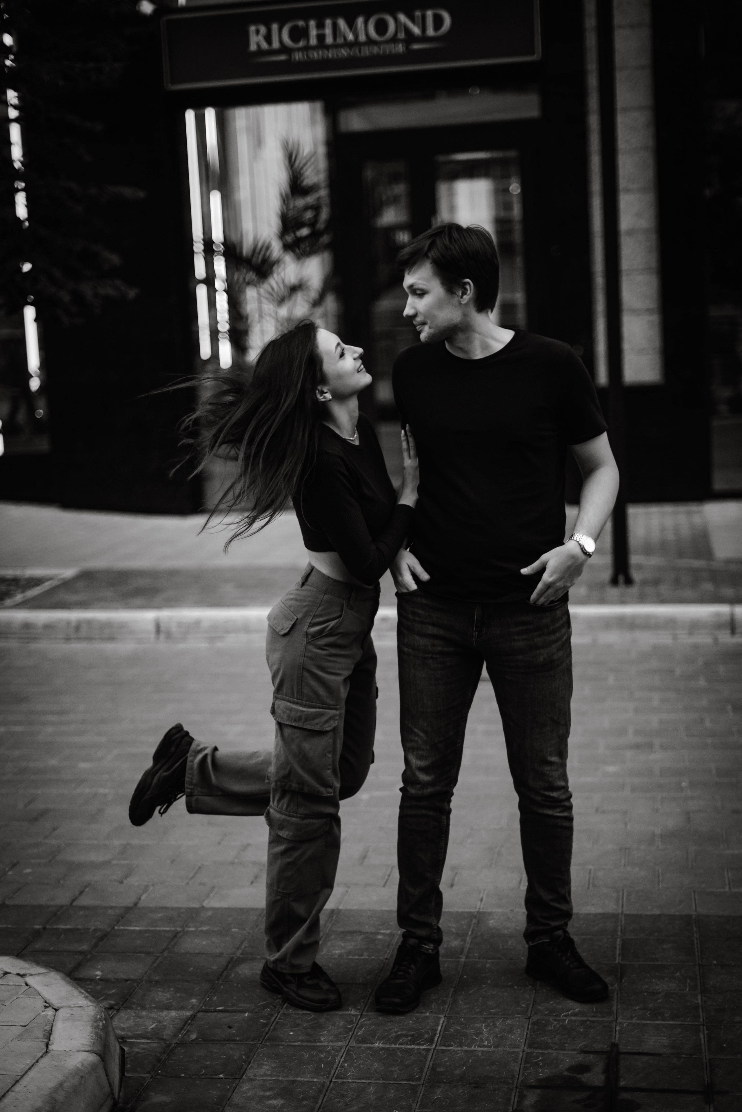 Прогулка у Ричмонда. Свадебный и семейный фотограф в Новосибирске, Санкт-Петербурге, Москве