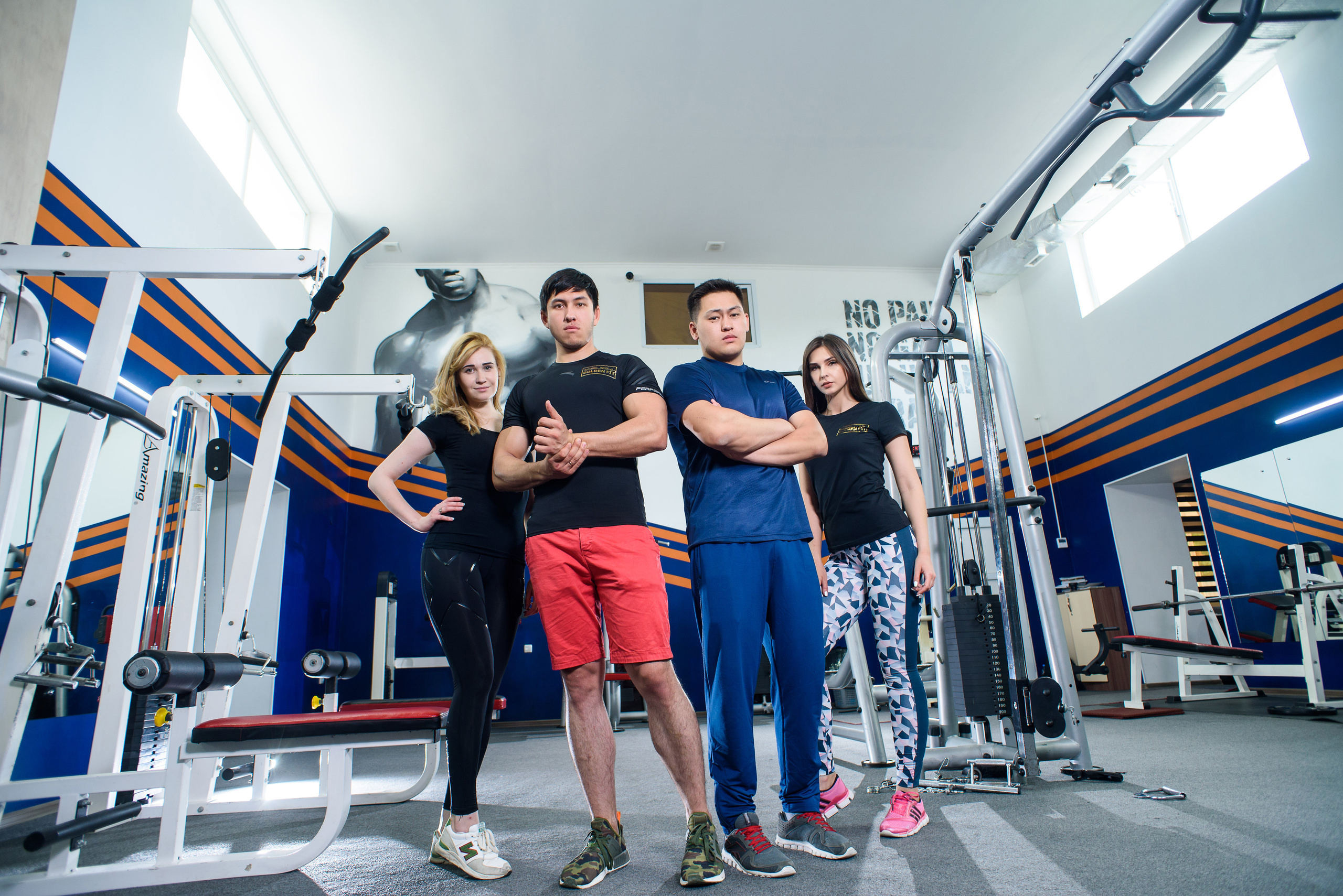 Реклама/презентация бизнеса. Михаил Клёшев — Профессиональный фотограф в Шымкенте и области