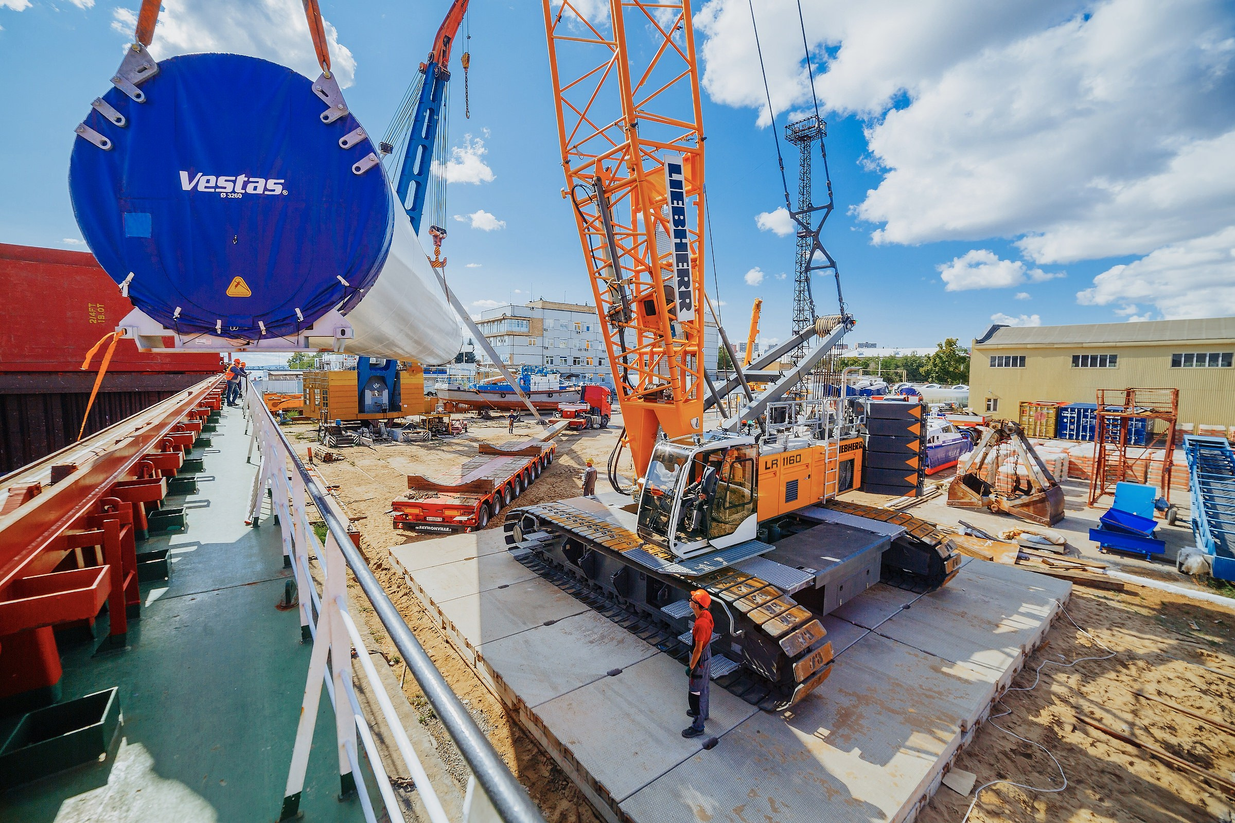 MAMMOET транспортировка ветрогенераторов VESTAS в Казахстан. Фотограф на мероприятие, свадьбу в Тольятти, Самара | Демотченко Андрей