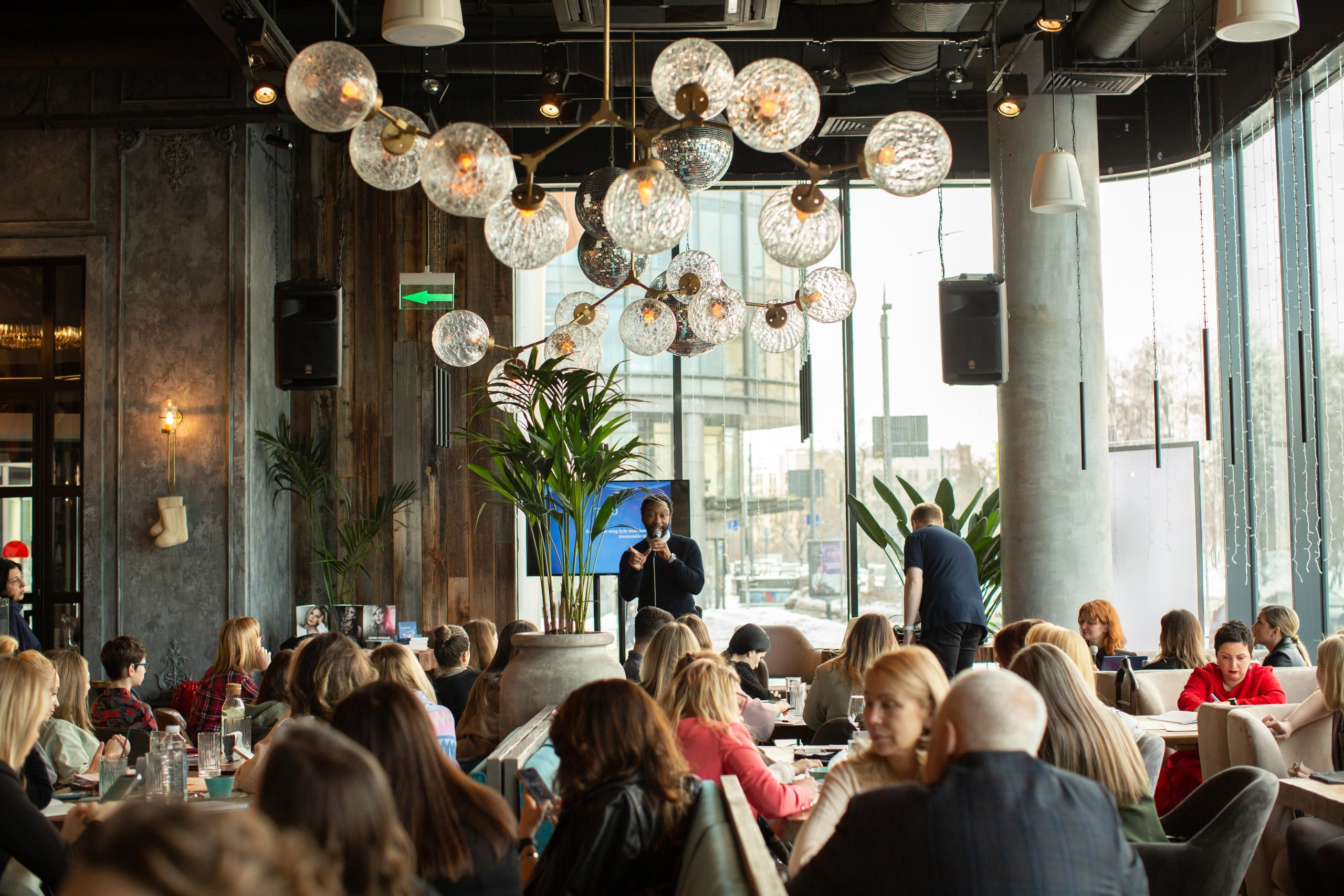 Мастер-класс Chaz Mason в Москве. Свадебный и семейный фотограф