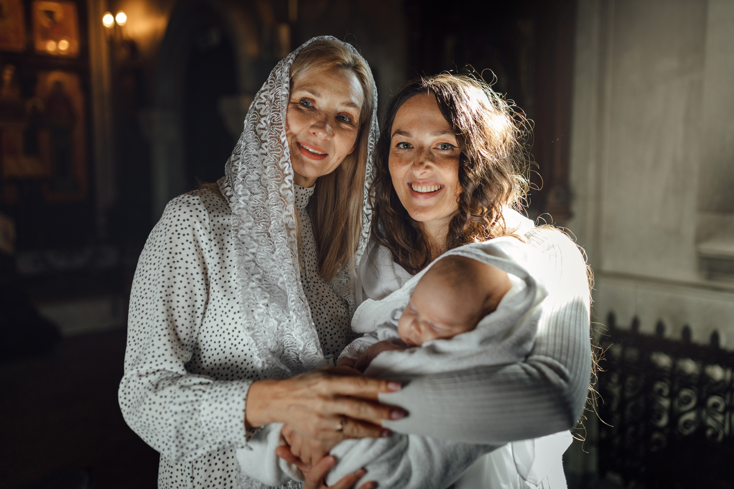 Крещение Тимура храм иконы Всех Скорбящих Радость, октябрь 2024