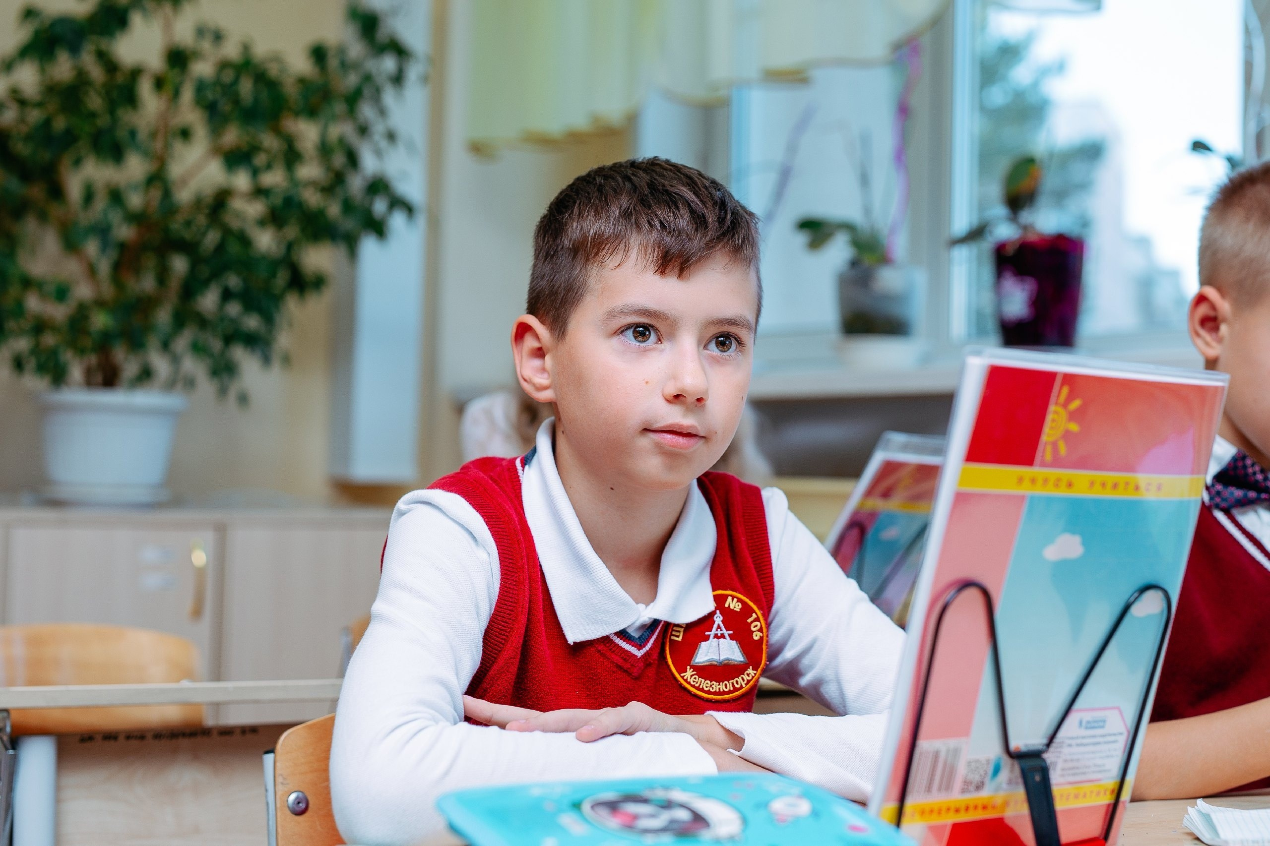 Младшая школа (съемки в рамках выпускных альбомов). Фотограф Екатерина Головатюк, Железногорск Красноярского края