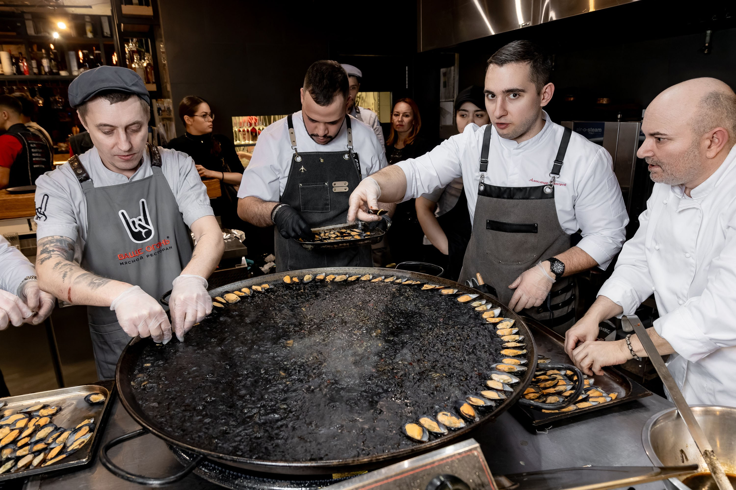 ИСПАНСКИЙ УЖИН в ресторане Ваще Огонь. Фотограф в Самаре Максим Тырин