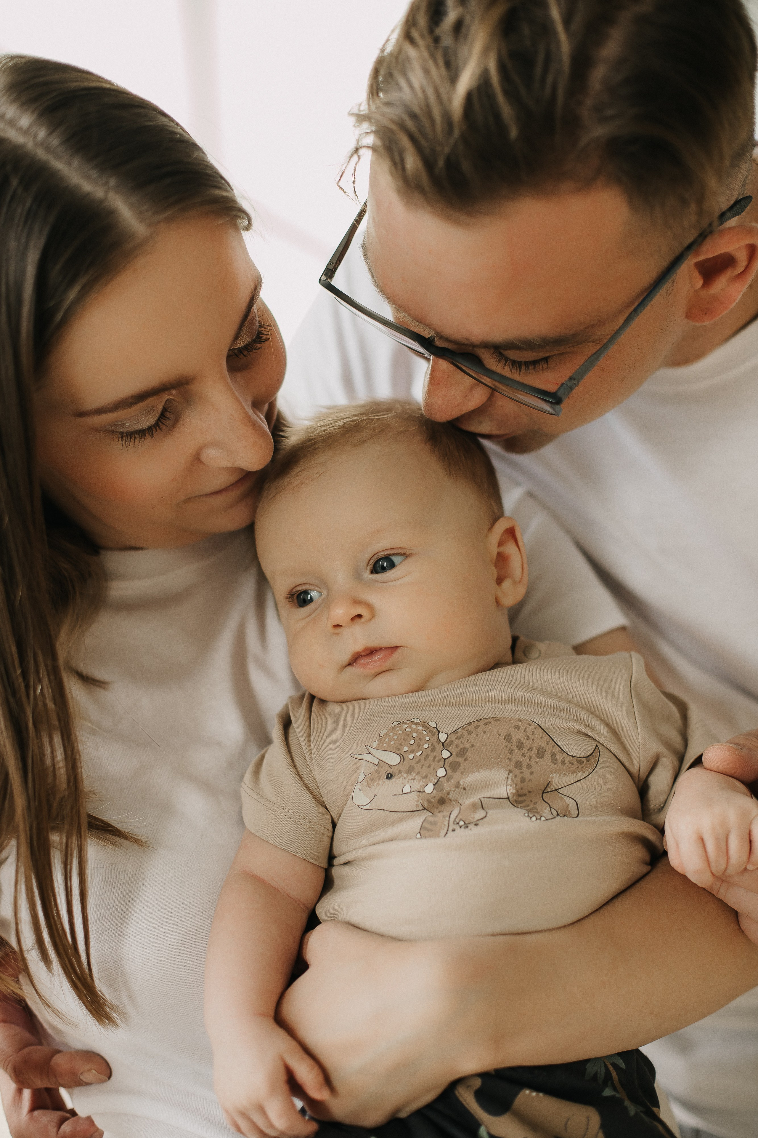 Игорь, Юля и Лев. Семейный и свадебный фотограф в Челябинске Юлия Софьина