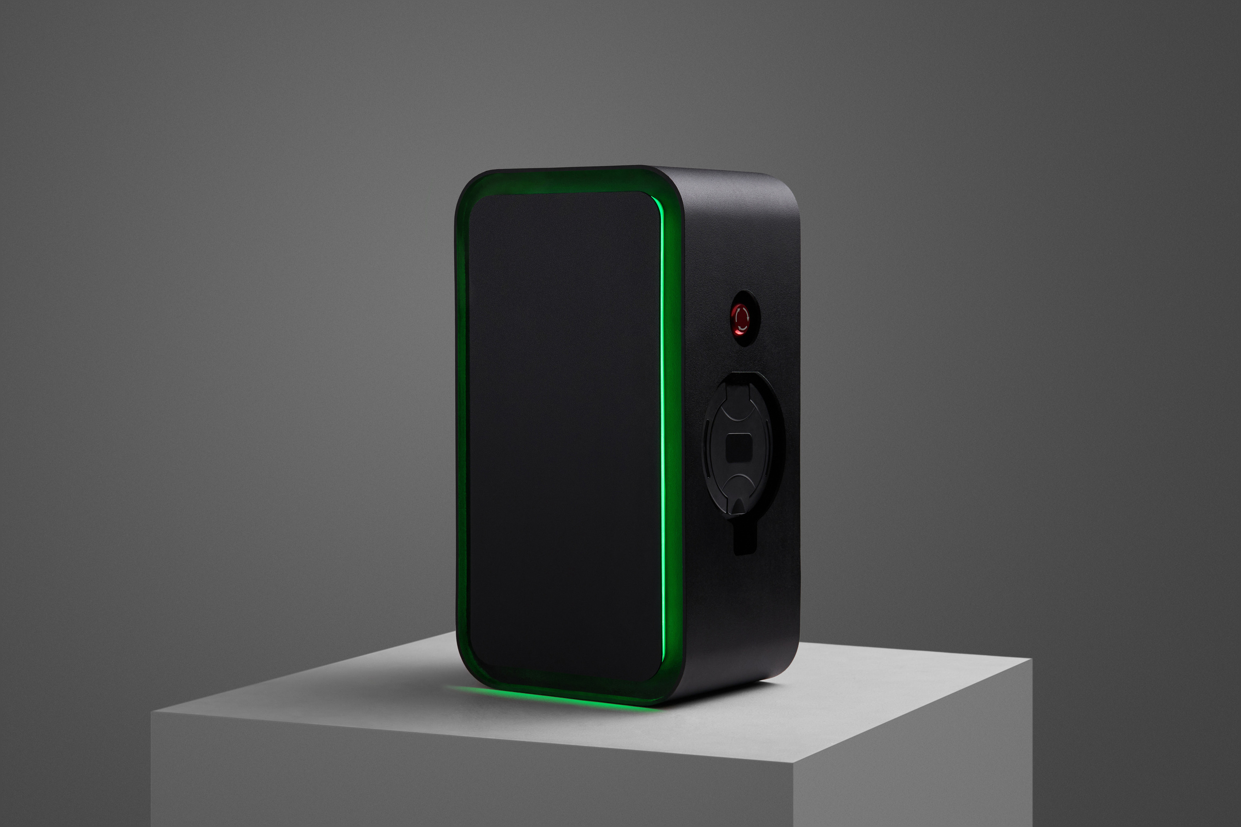 Edison Solo. Профессиональный фотограф и оператор в Москве — Максим Проценко