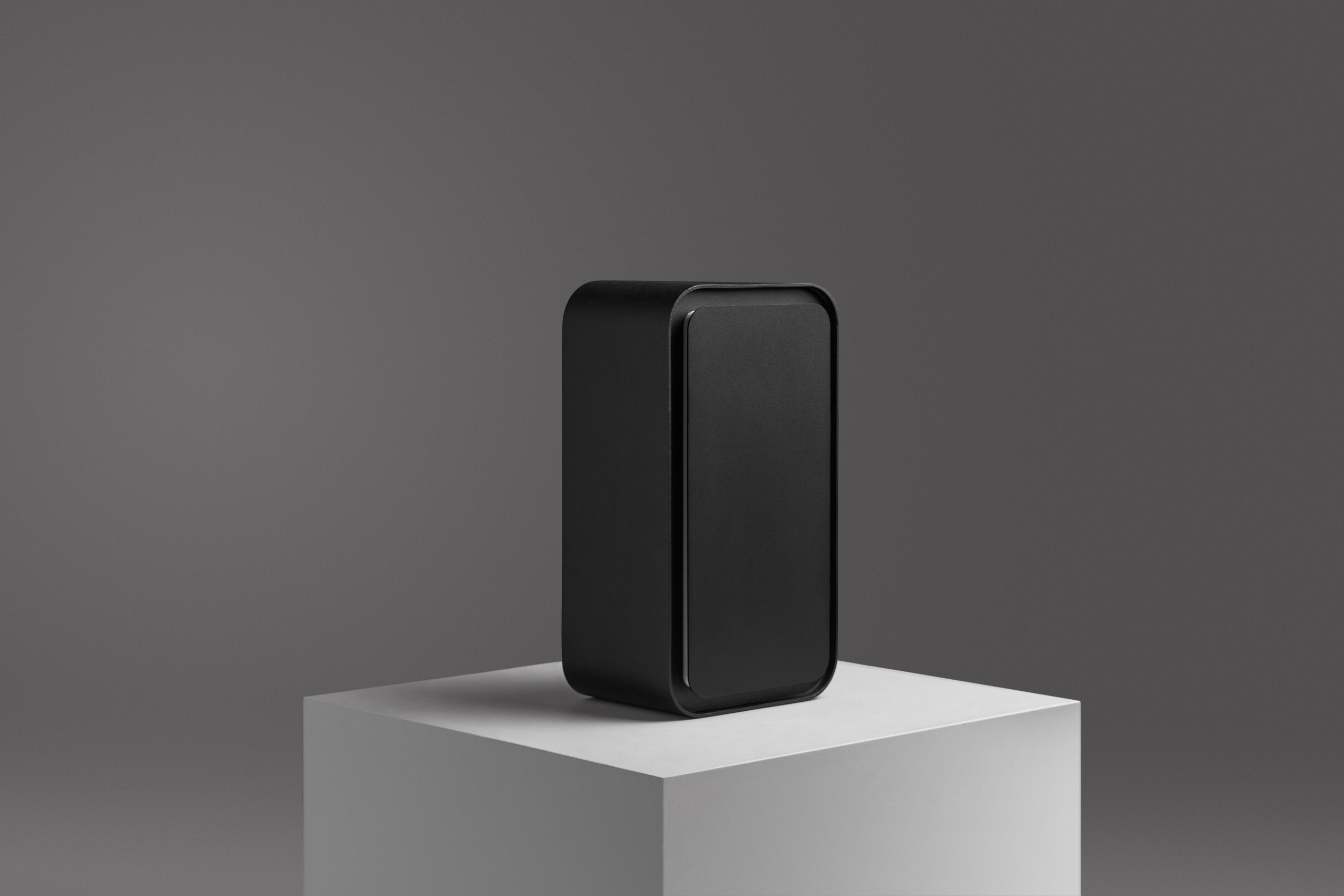 Edison Solo. Профессиональный фотограф и оператор в Москве — Максим Проценко