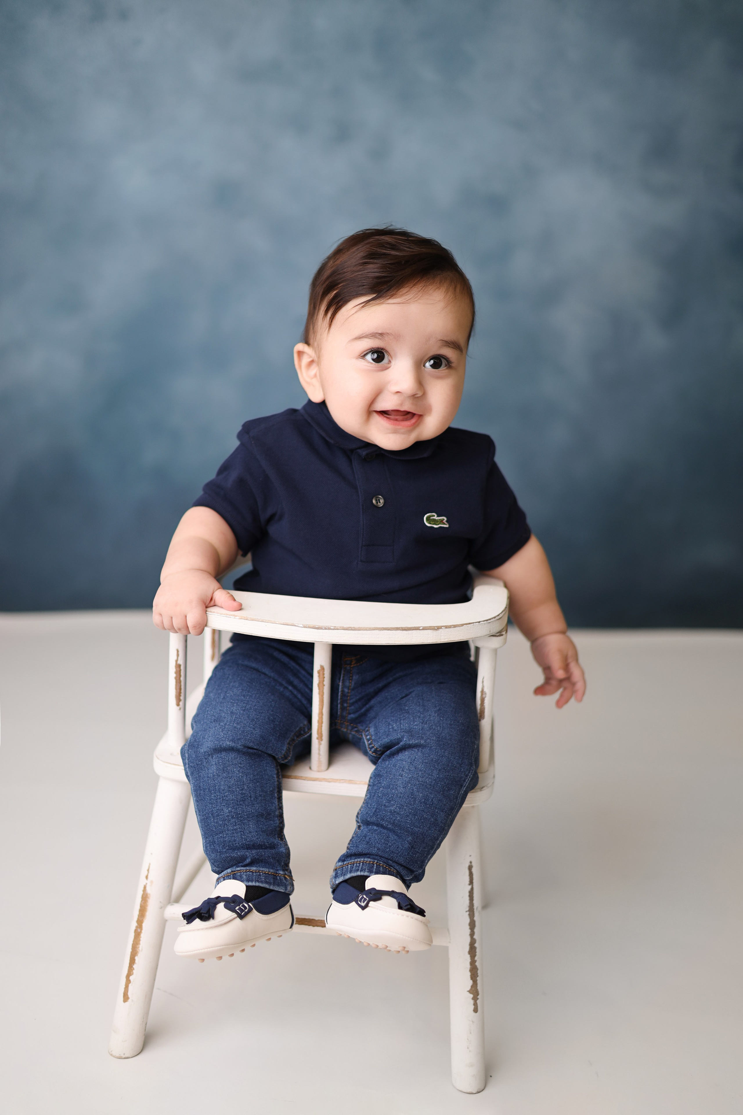 Азнавуру 6 месяцев. Фотограф новорожденных Москва. Ньюборн фотограф Москва