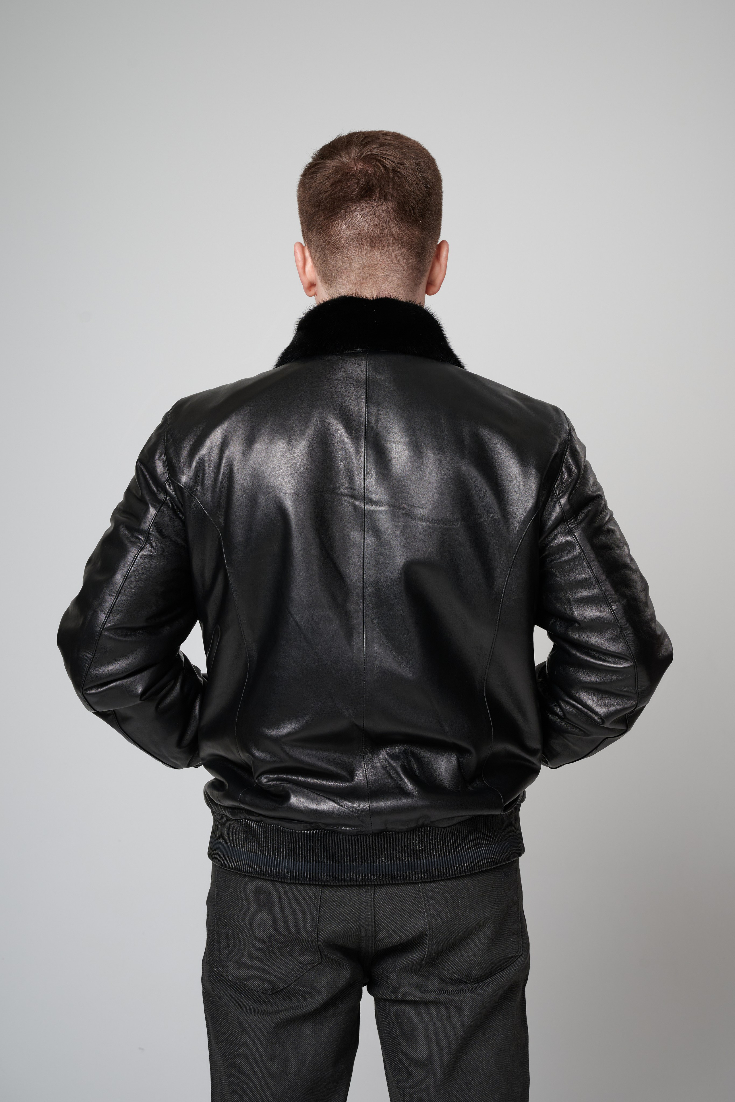 Верхняя одежда. Каталожка. Фотограф в Москве — Новиков Владислав