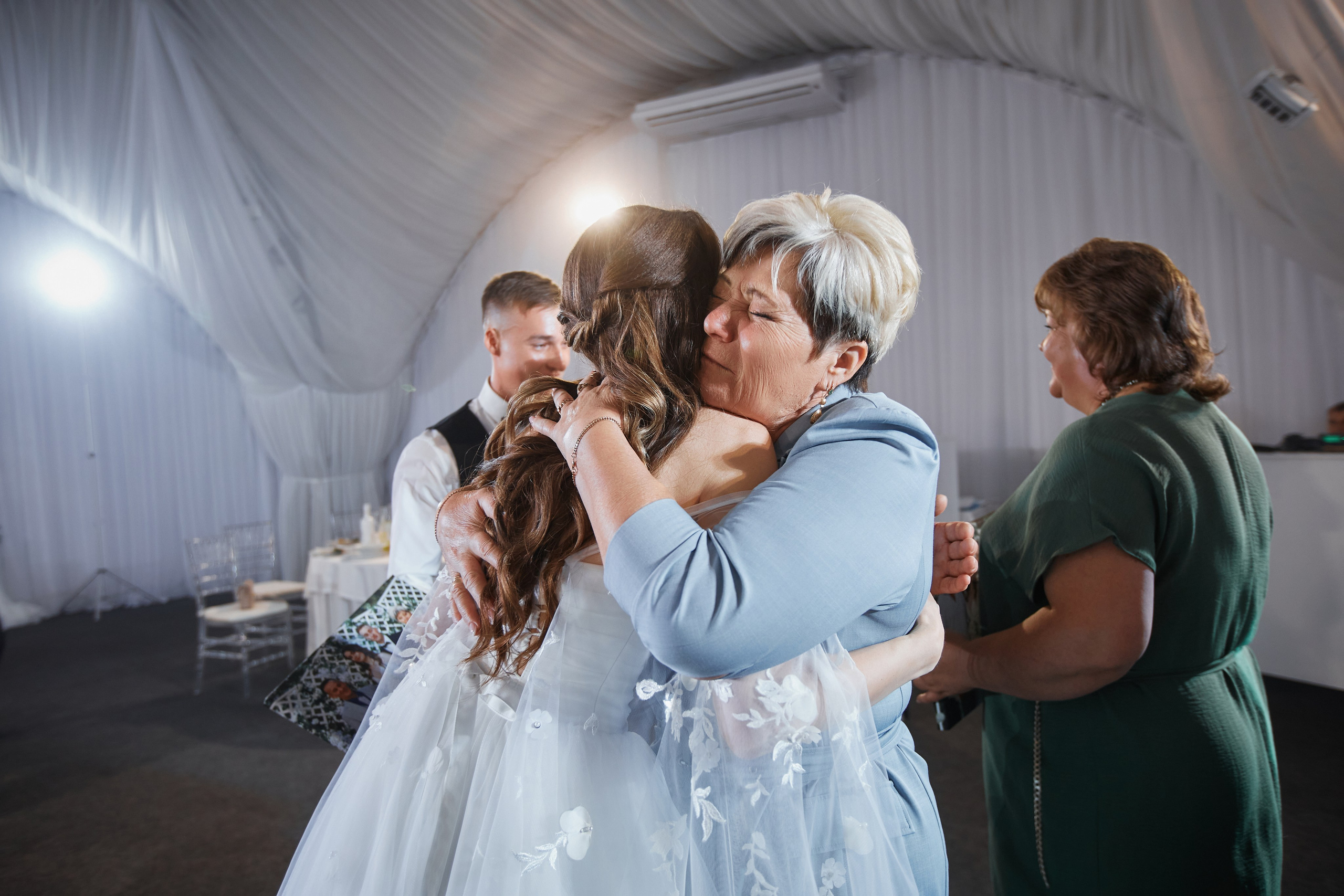 Руслан и Виктория Банкет. Ваш фотограф Антон Колташов город Курган Тюмень Челябинск Екатеринбург