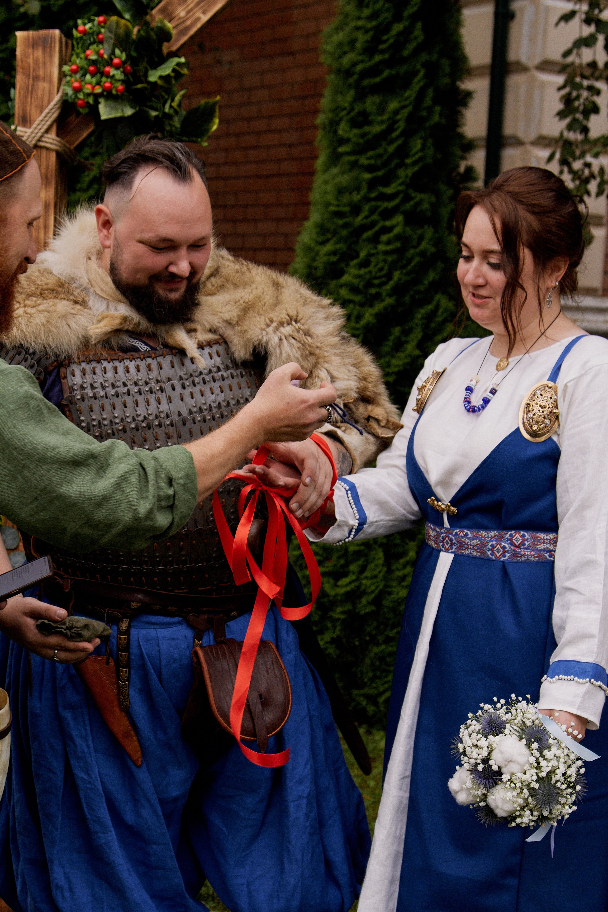 Юлия и Антон. Выездная роспись в стиле викингов. Фотограф лавстори Москва/МО Приятелева Ангелина