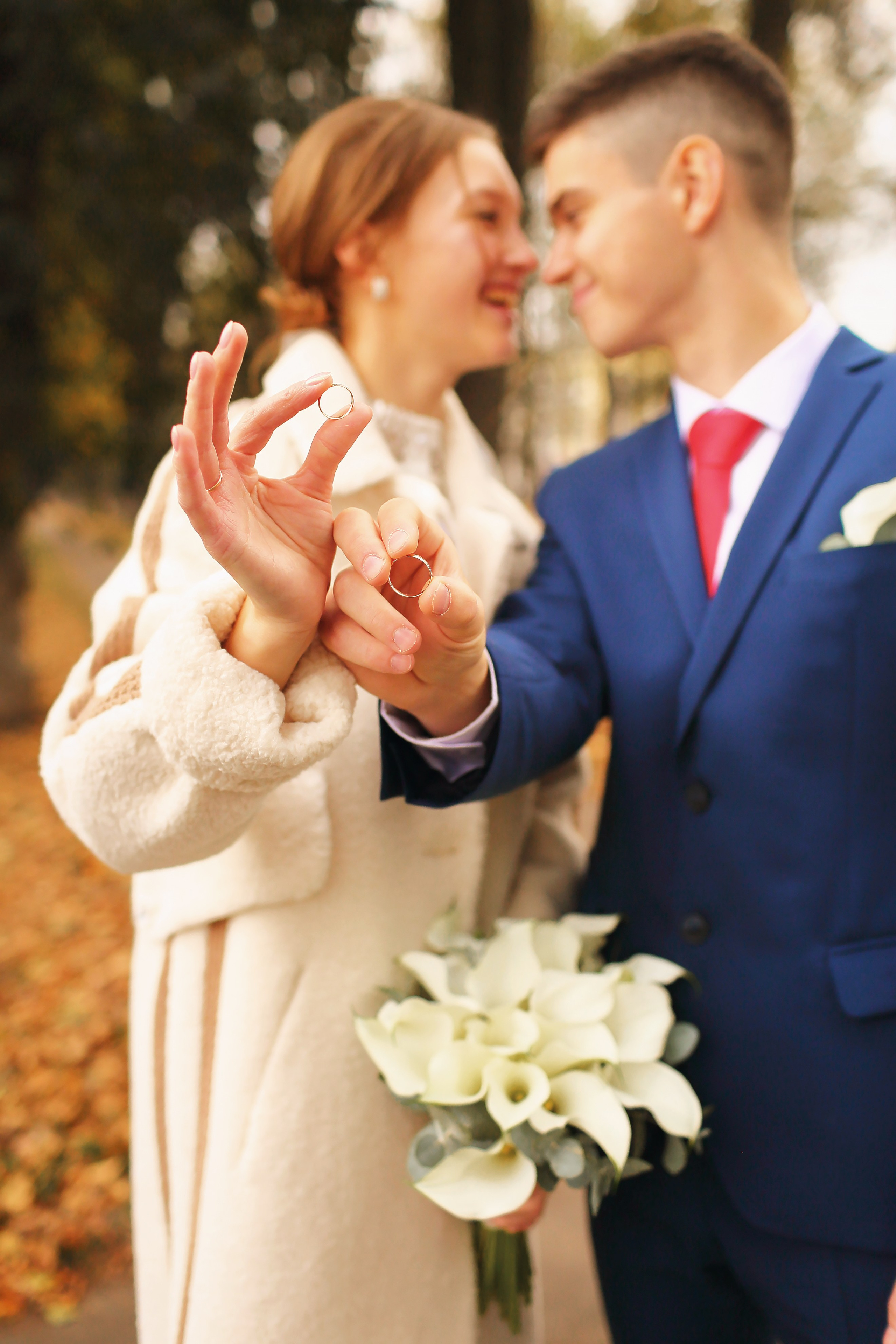 Съемка пары в осеннем городе и в студии. Свадебный и репортажный фотограф в Ярославле и Санкт-Петербурге Роман Микрюков