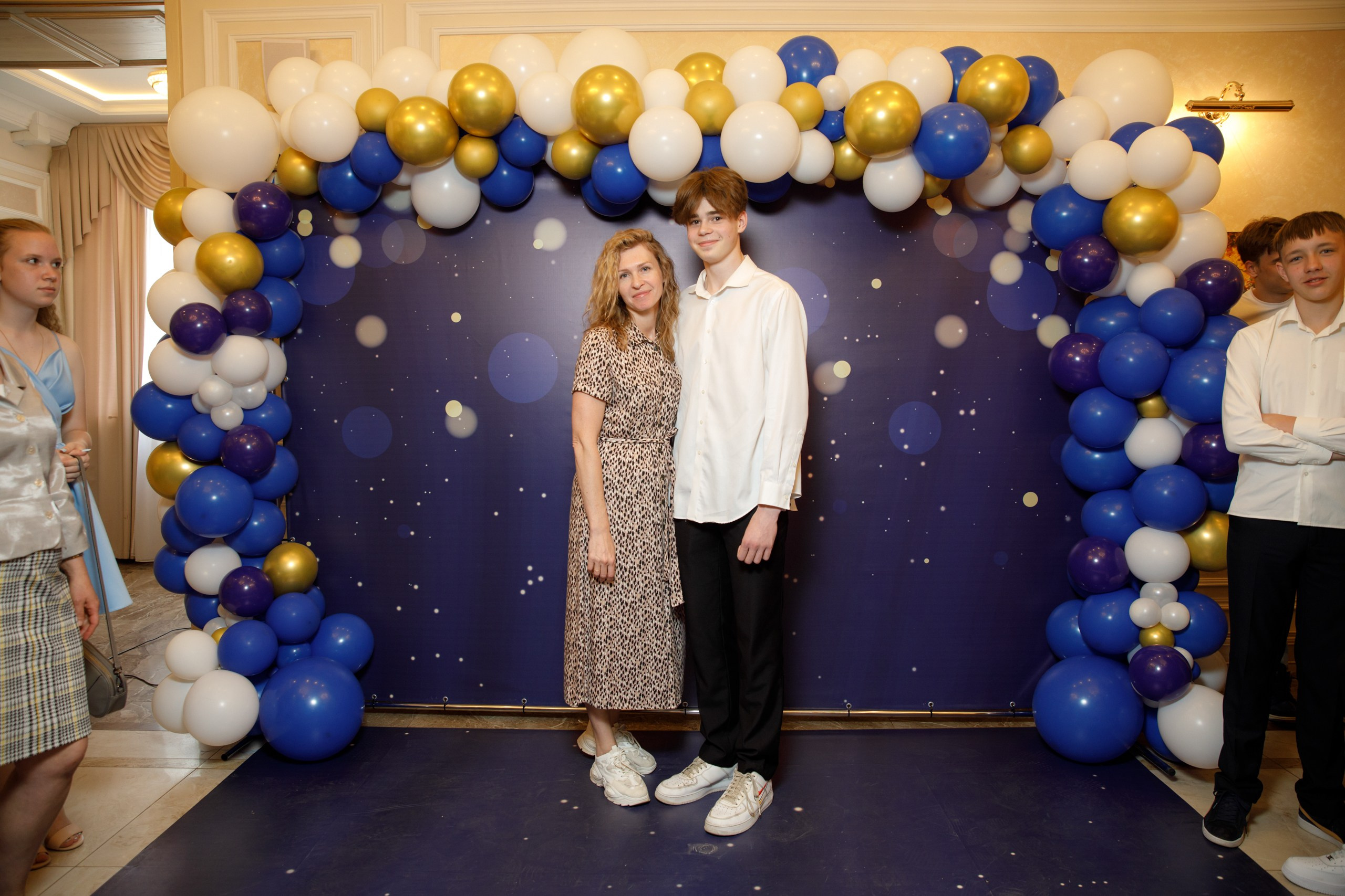 Вручение аттестатов. Свадебный фотограф в Ярославле Анастасия Архипова