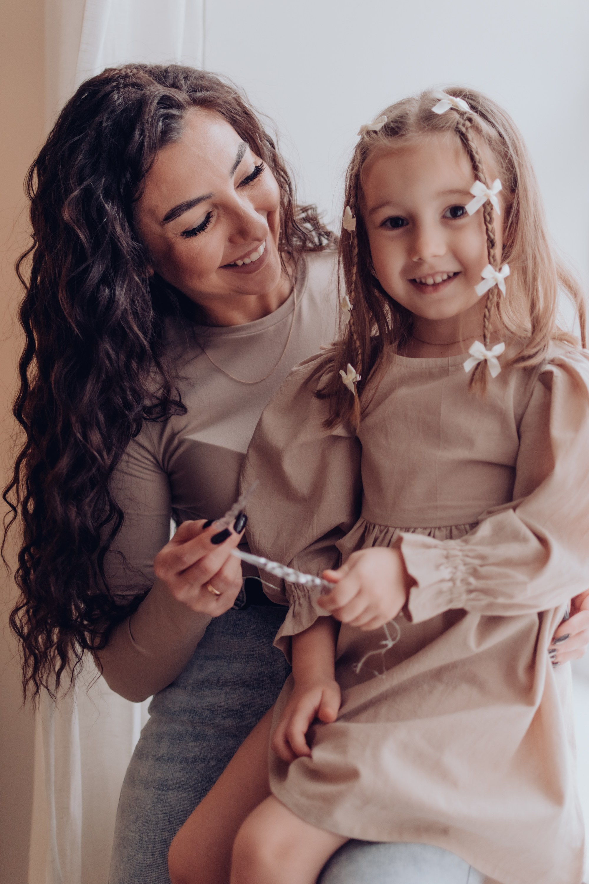 Марина и Юля, Новый год. Семейный фотограф в Тюмени Ксения Мязитова