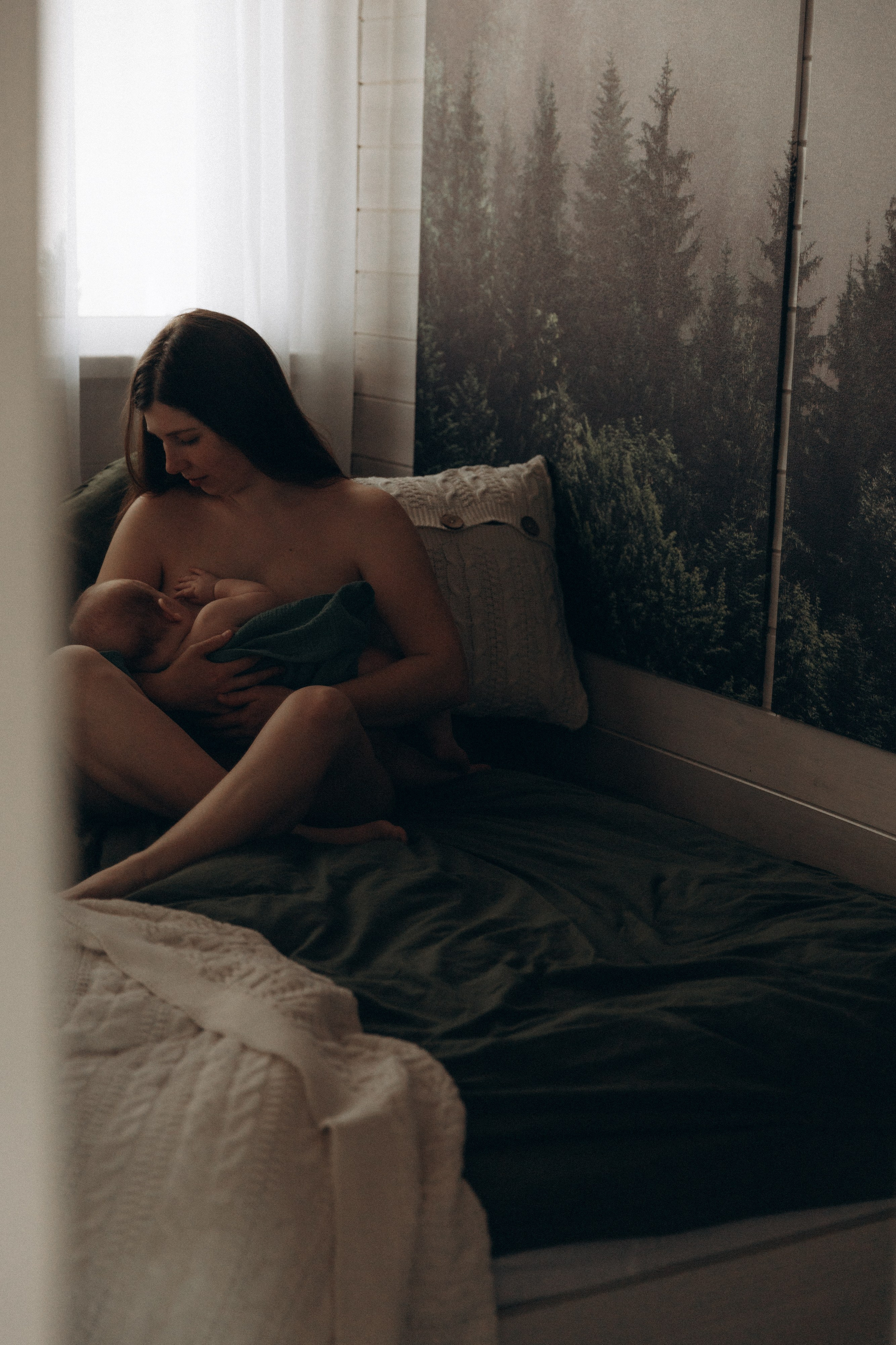 Мама и малыш, домашняя история. Фотограф Ульяна Дивина в Нижнем Новгороде и Нижегородской области