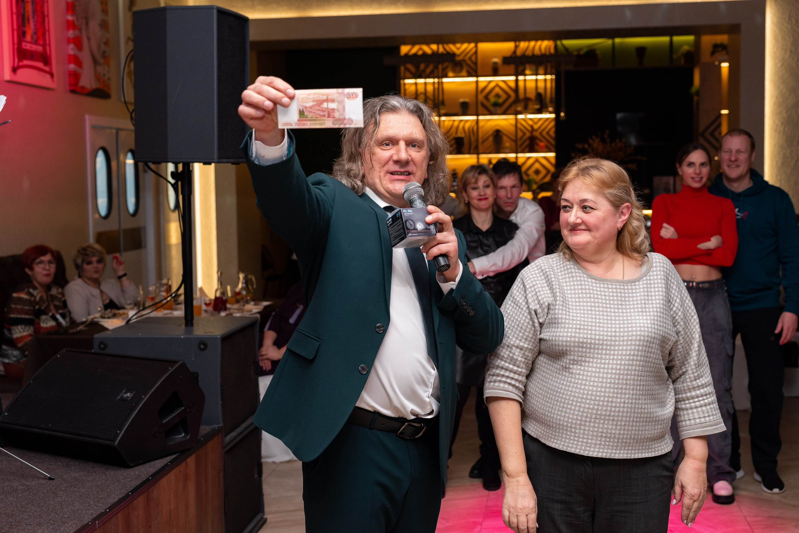 Гр. Владимир и гр. Хорошая песня. Свадебный фотограф в Рязани Вагнер Владимир