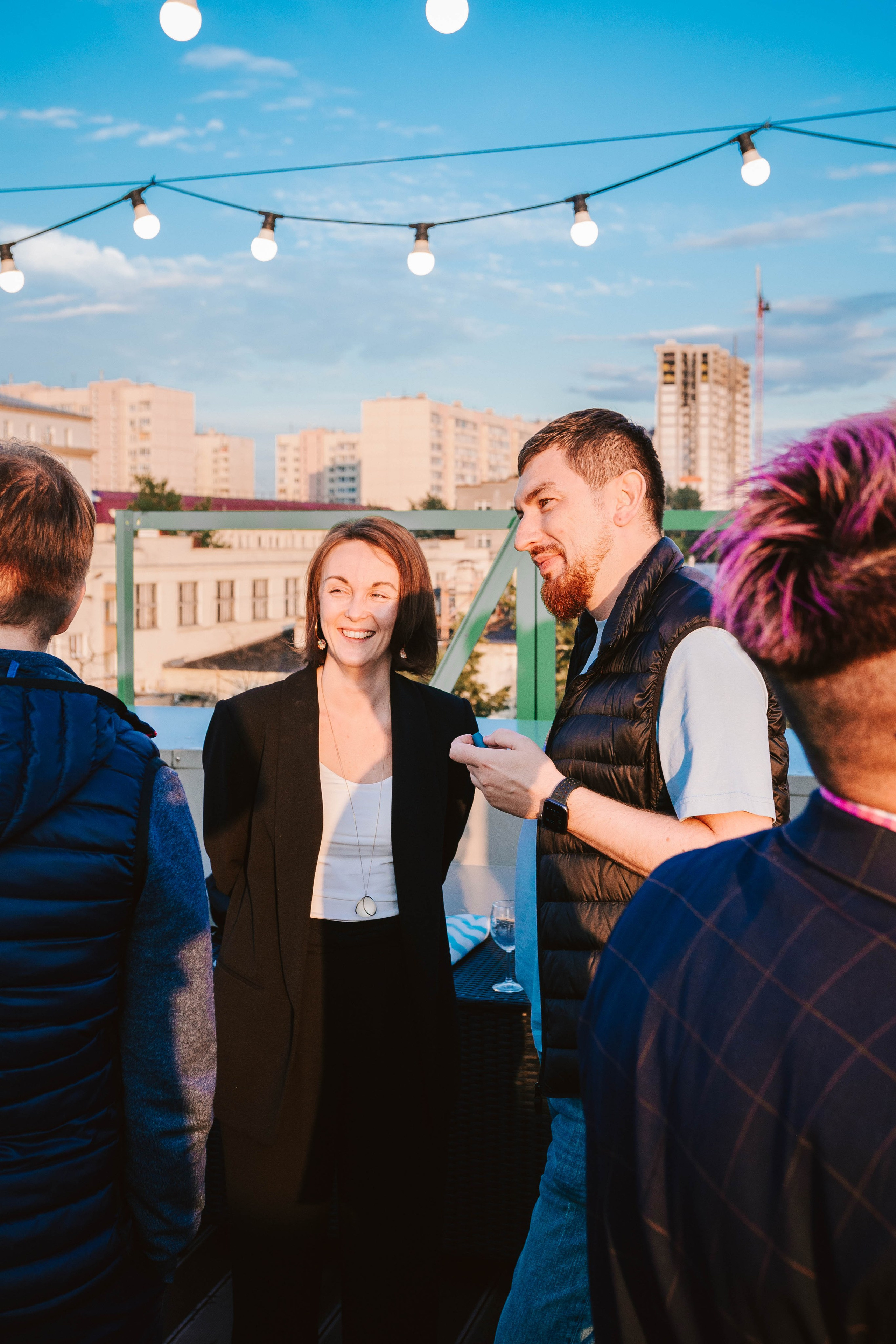 ВЕСЕЛЬЕ НА ДНЕ БОКАЛА