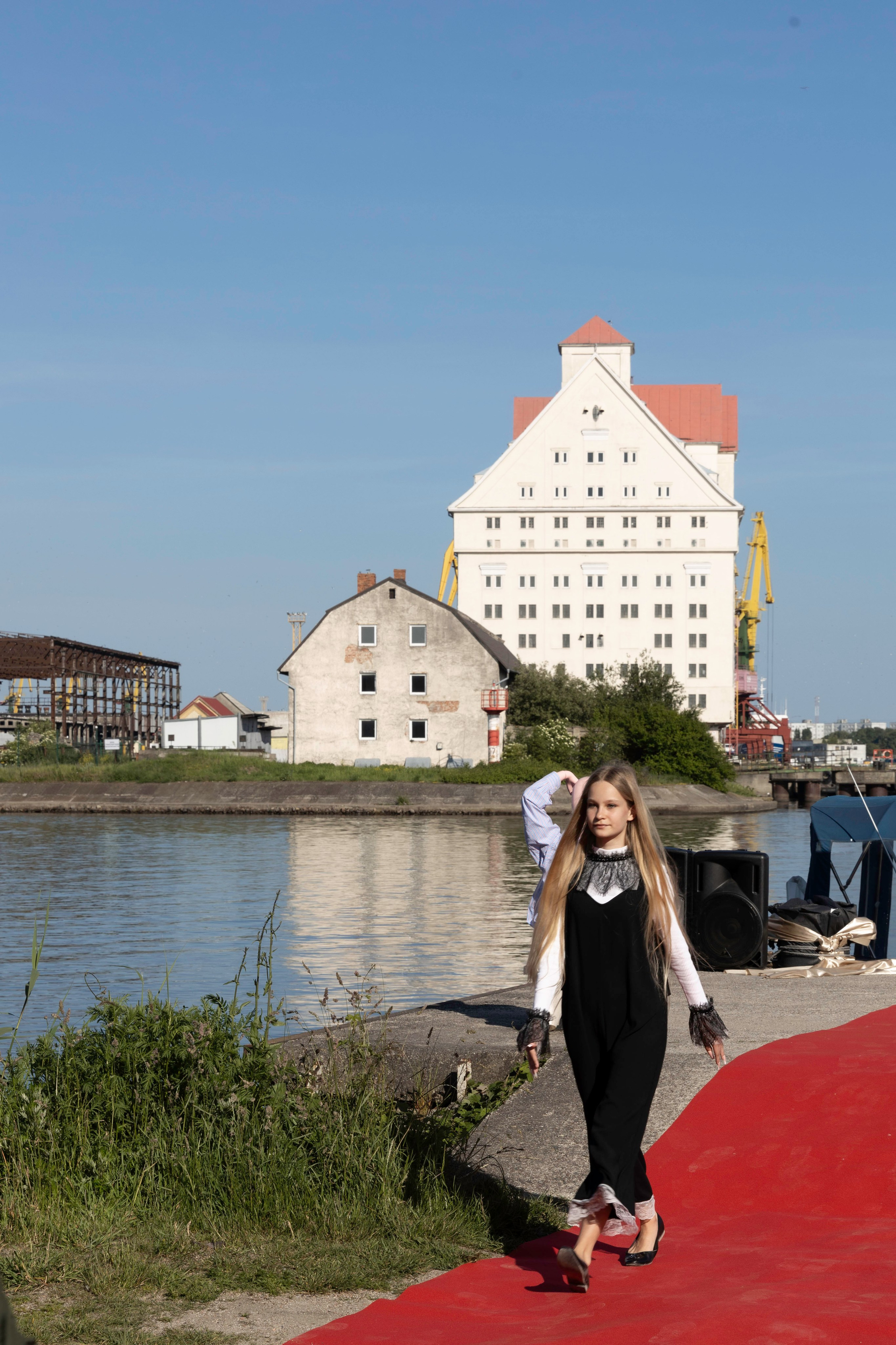 Открытие «FISUN | MIRAM Brand». Olya Posnimay