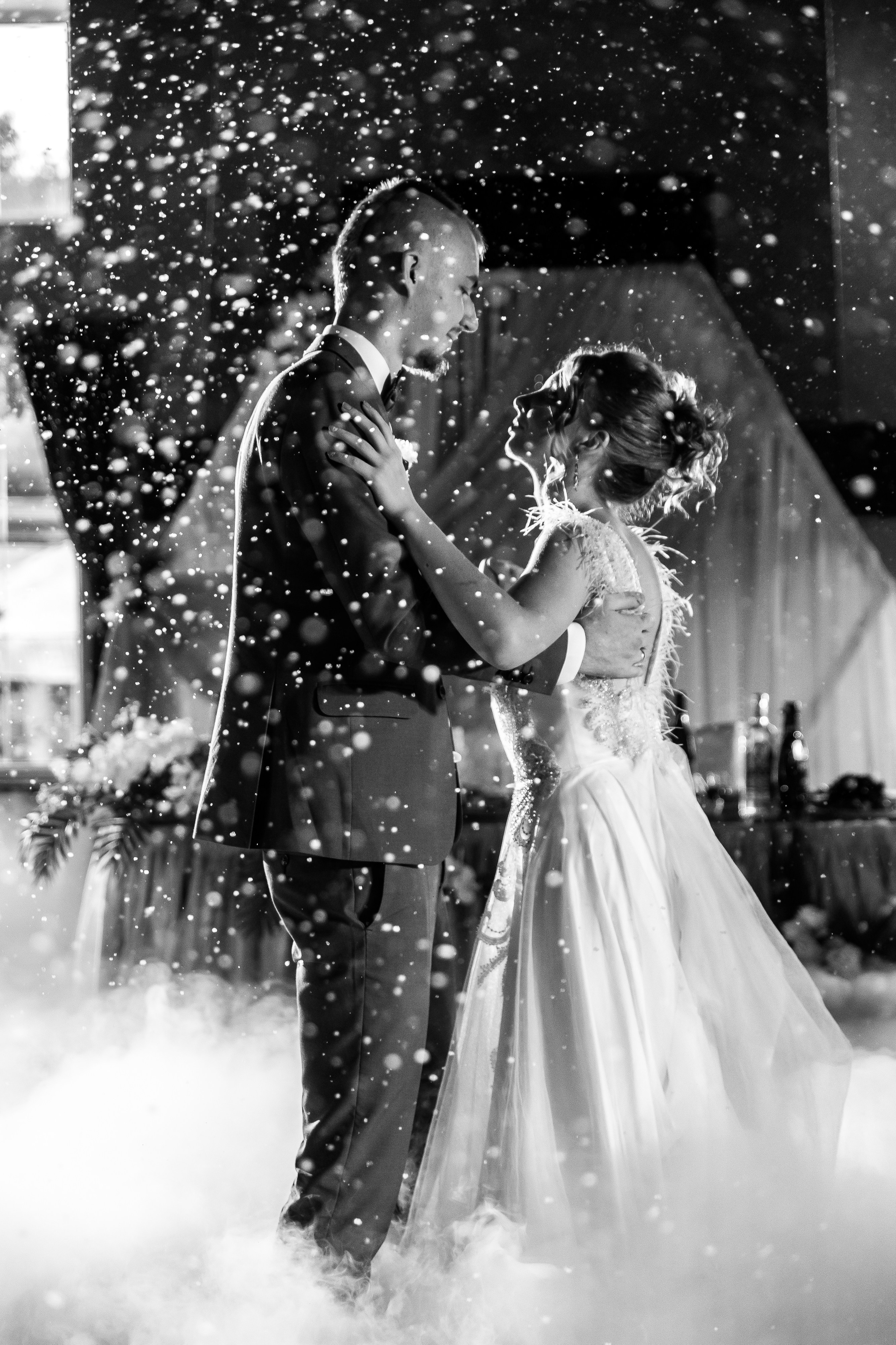 Свадебный фотограф в Крыму Алексей Карасёв