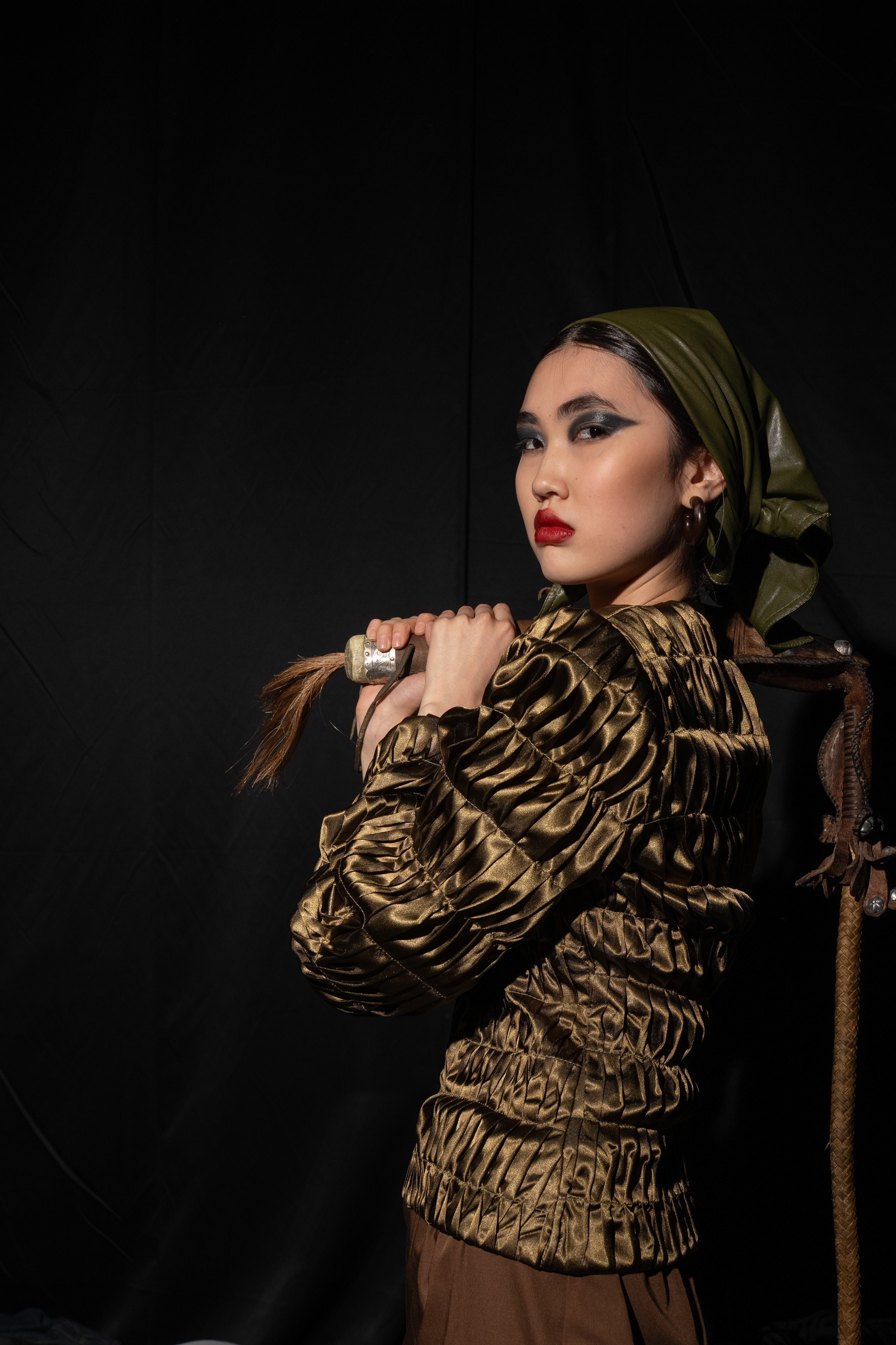 Visa Fashion week Almaty Backstage Day 3. Сайт Алматинского НЮ АРТ, будуар и фэшн фотографа Дениса Карпенко
