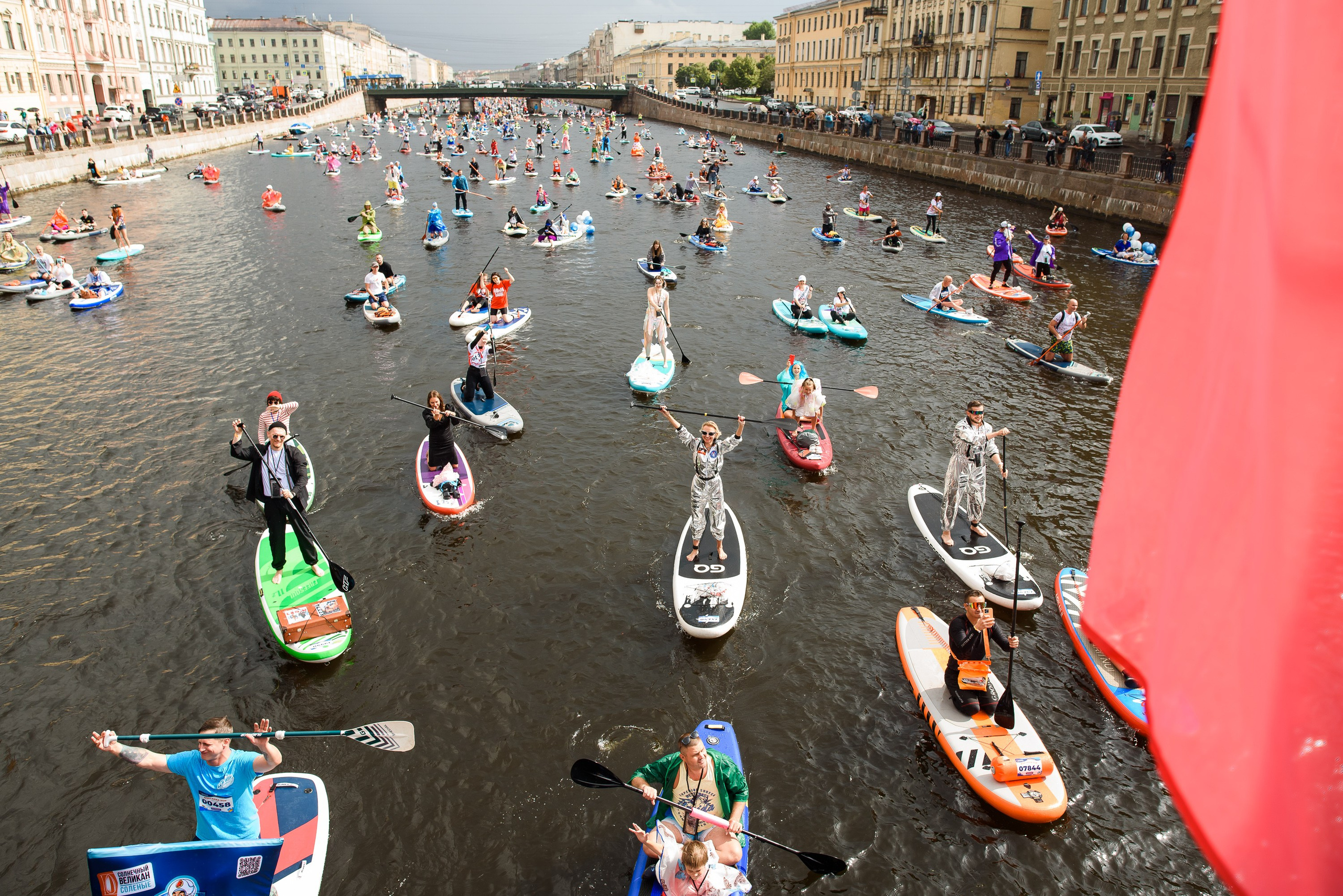 ТНТ Фонтанка SUP. Фотограф в Санкт-Петербурге — Эдуард Фазлетдинов | Репортаж, свадьбы, студия