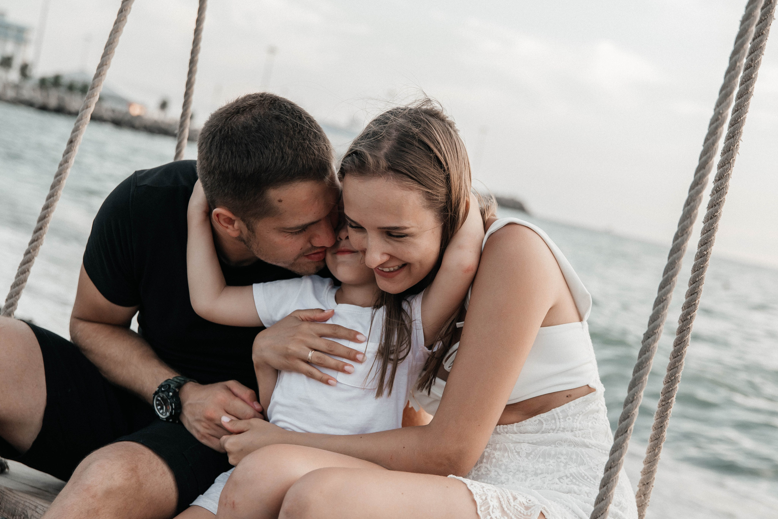 Аня, Саша, Дима. Фотограф Людмила Федотова