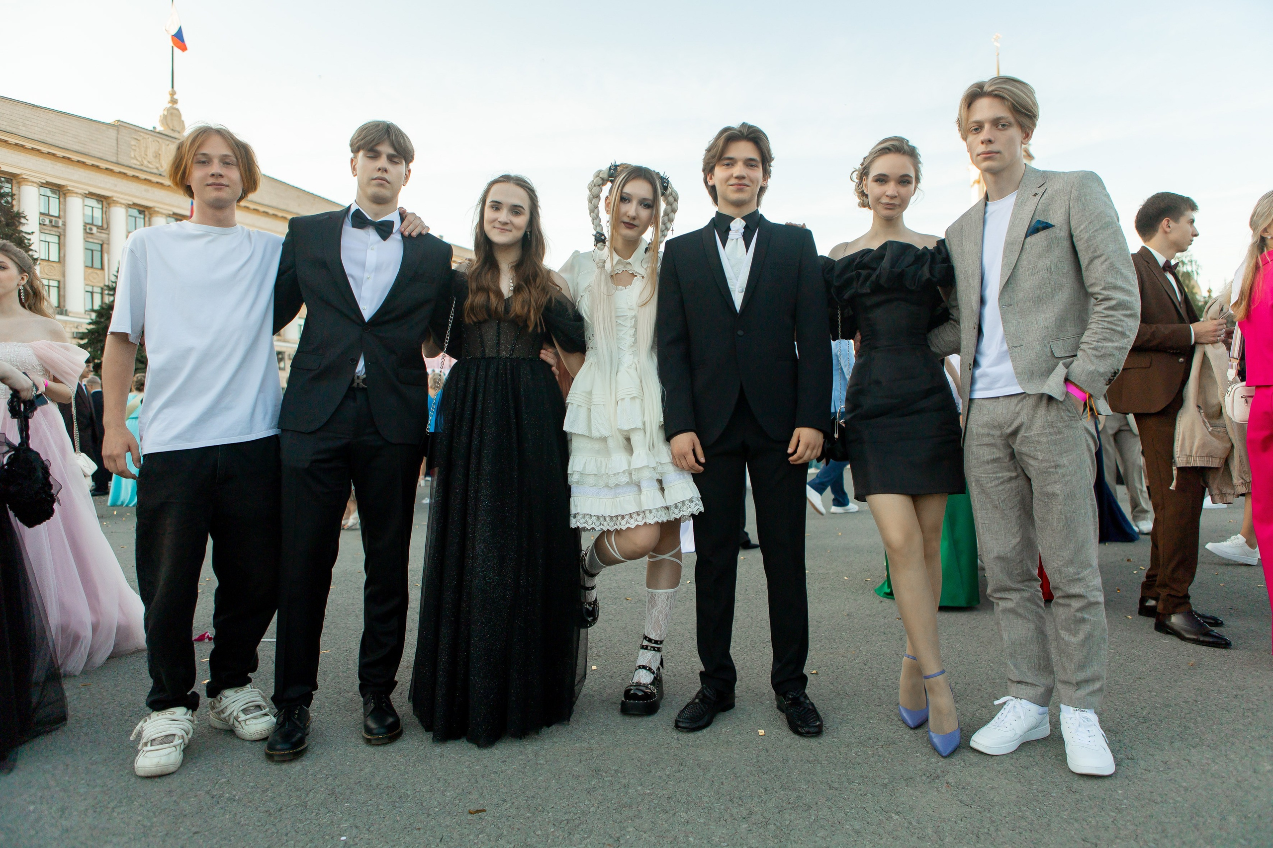 Выпускной Гимназия 12 2024 г. Свадебный и портретный Фотограф в Липецке Дмитрий Котюков